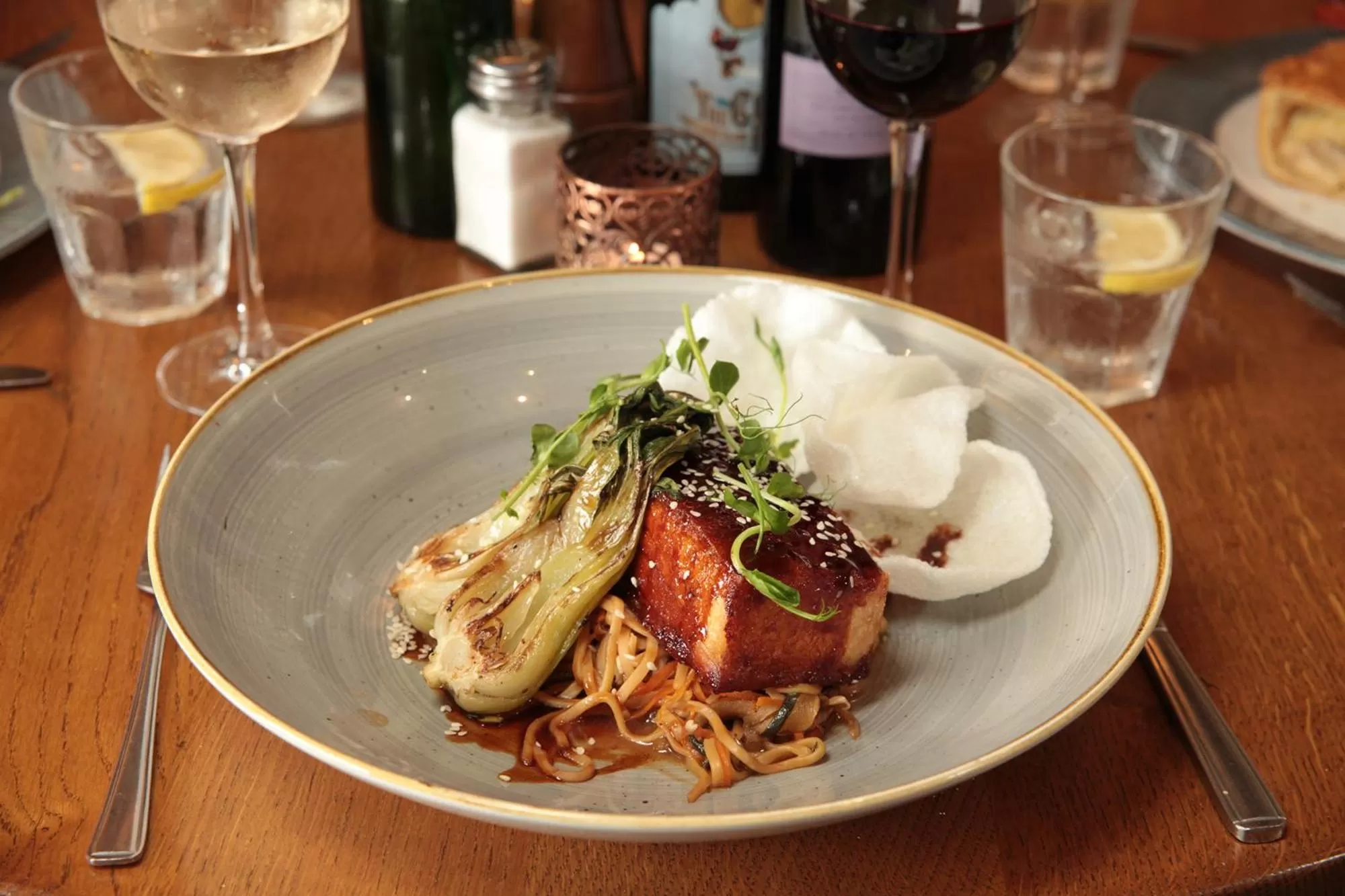 Food and drinks in The Erskine Arms