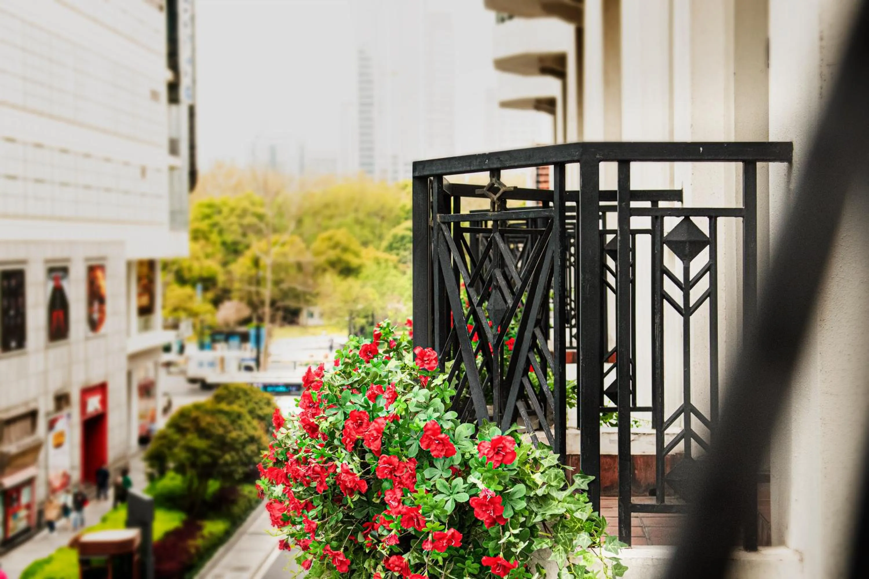 Day in The Yangtze Boutique Shanghai