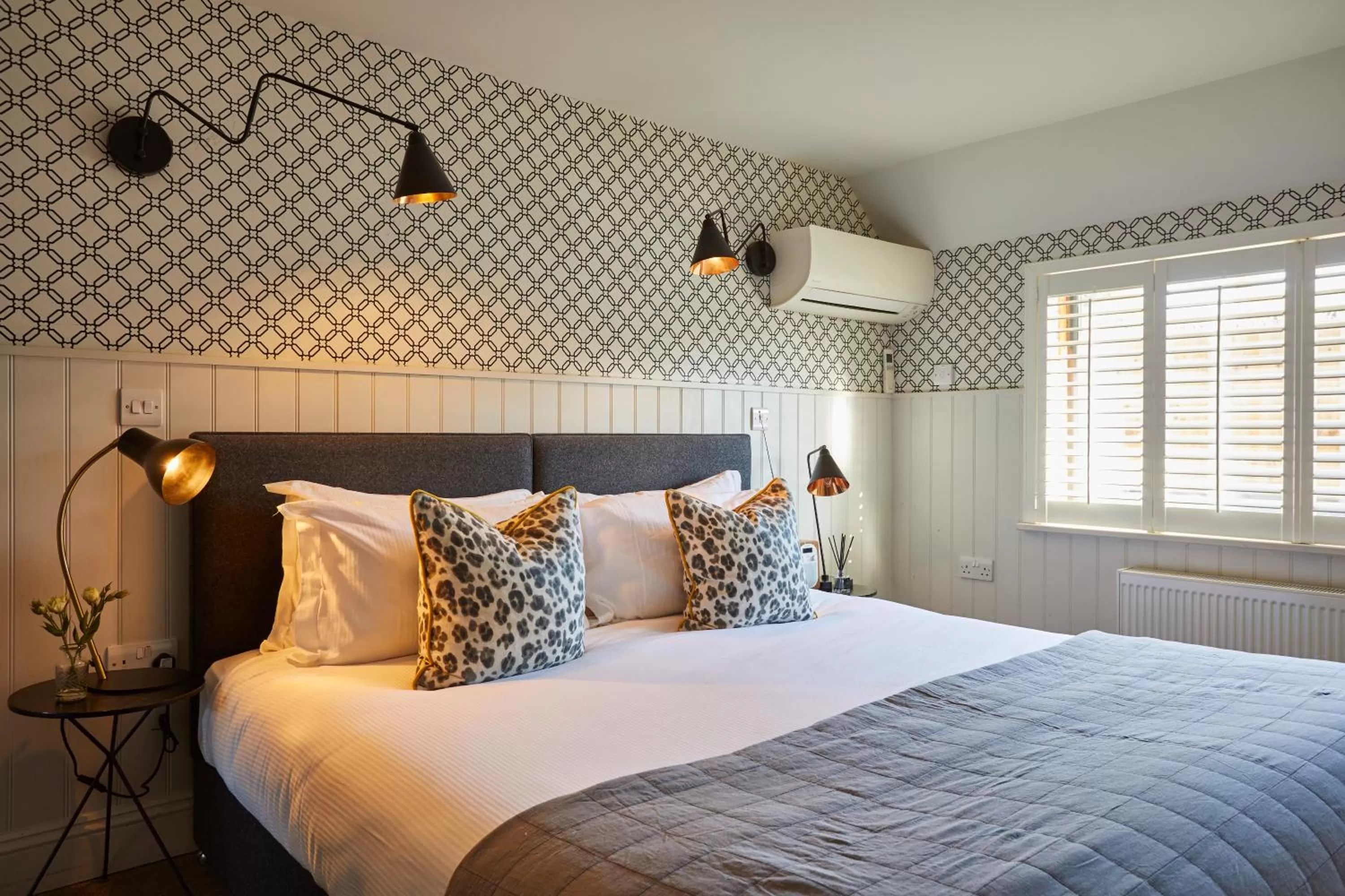 Bedroom, Bed in Timbrell's Yard