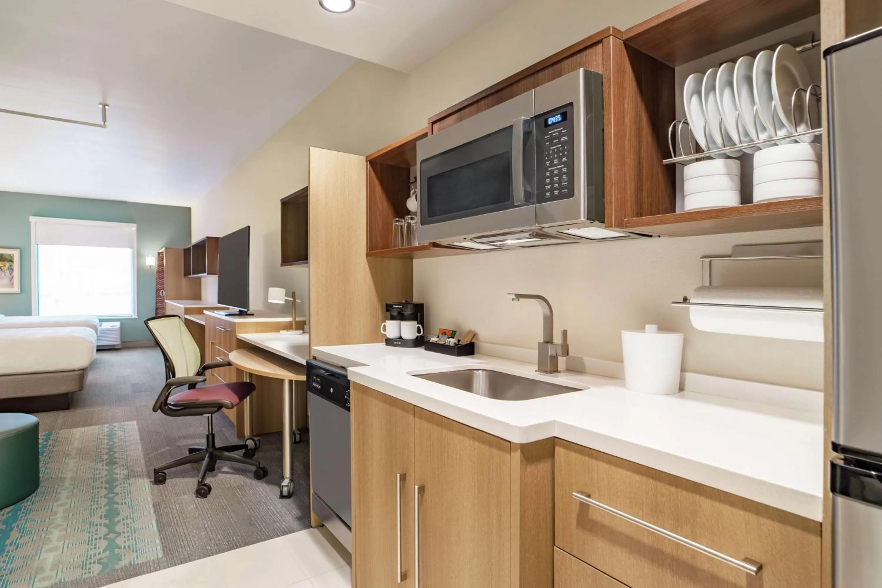 Bedroom in Home2 Suites By Hilton Ogden