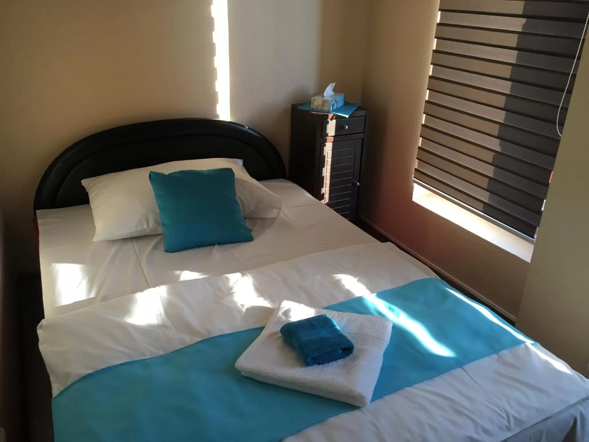 Bed in Abszolút Hotel és Panzió