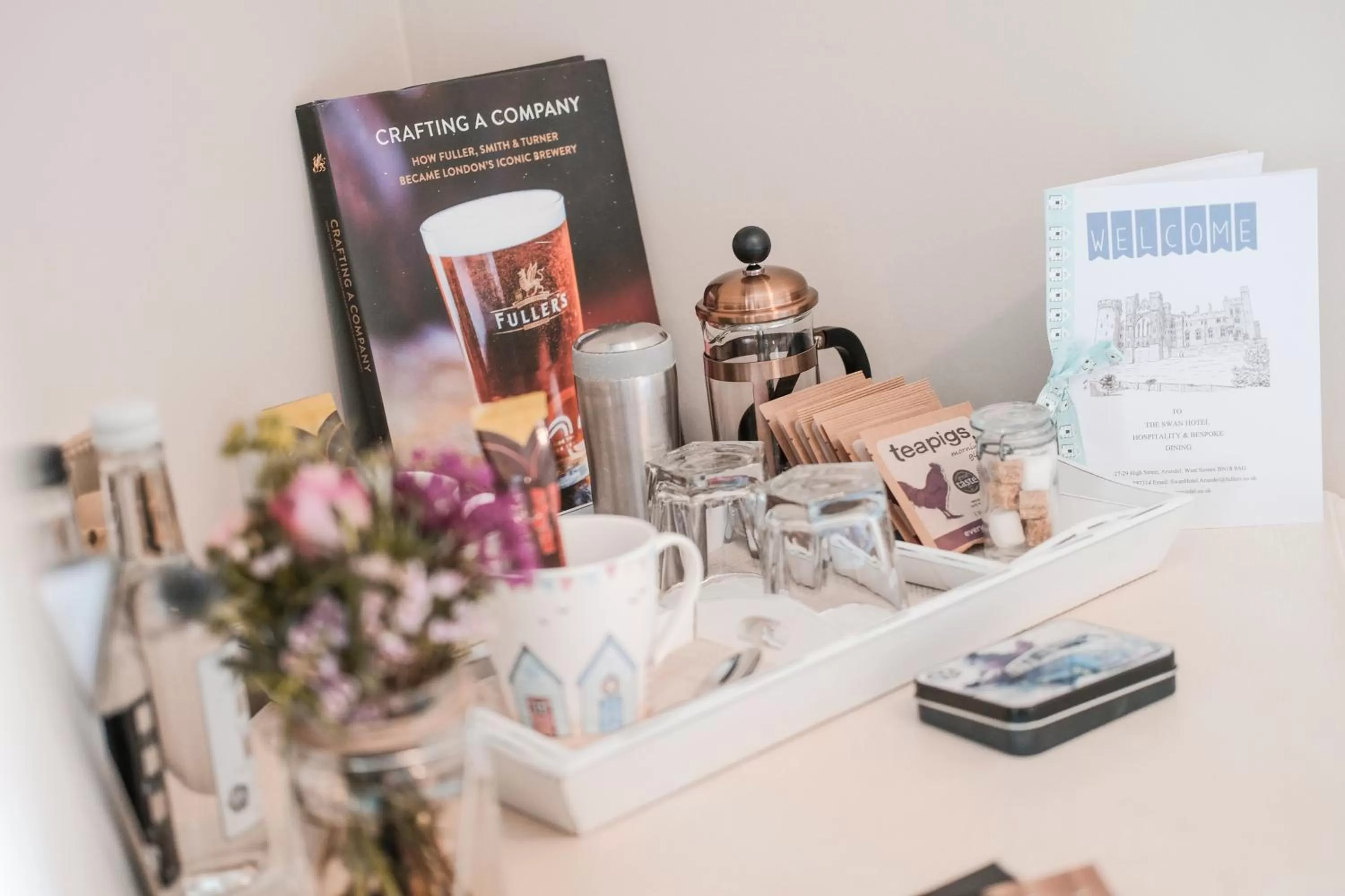 Coffee/tea facilities in Swan Hotel