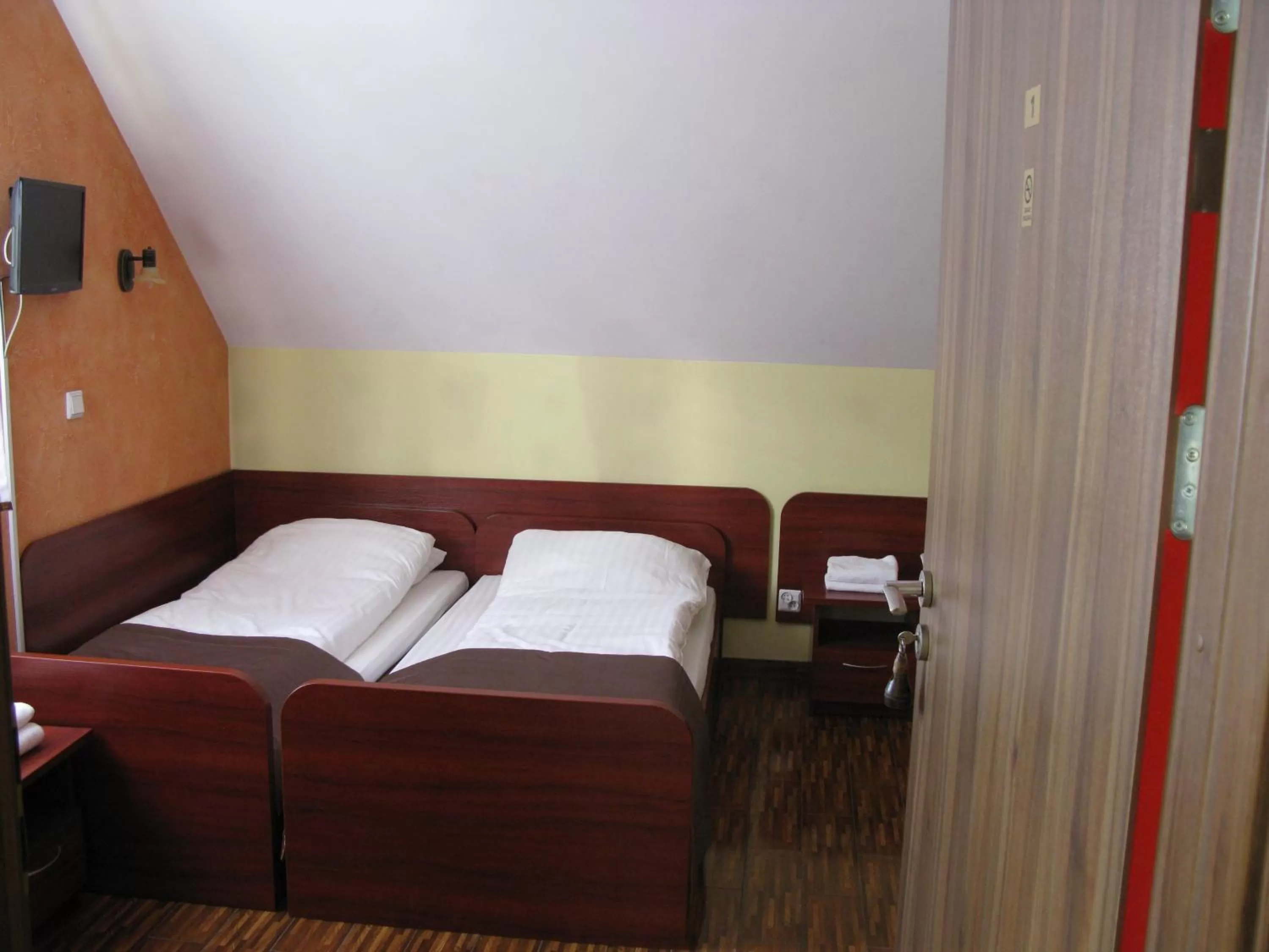 Bed in Motel Górno