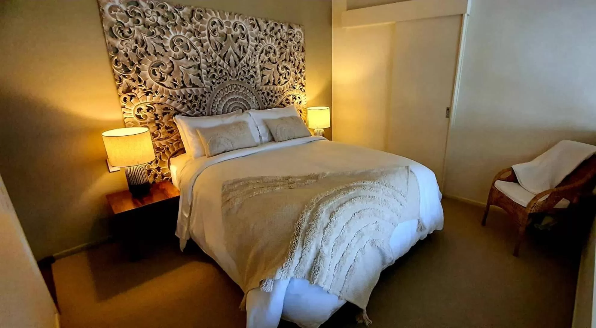 Bedroom, Bed in Taman Sari Luxury Private Pavilions - Pet Friendly Accomodation