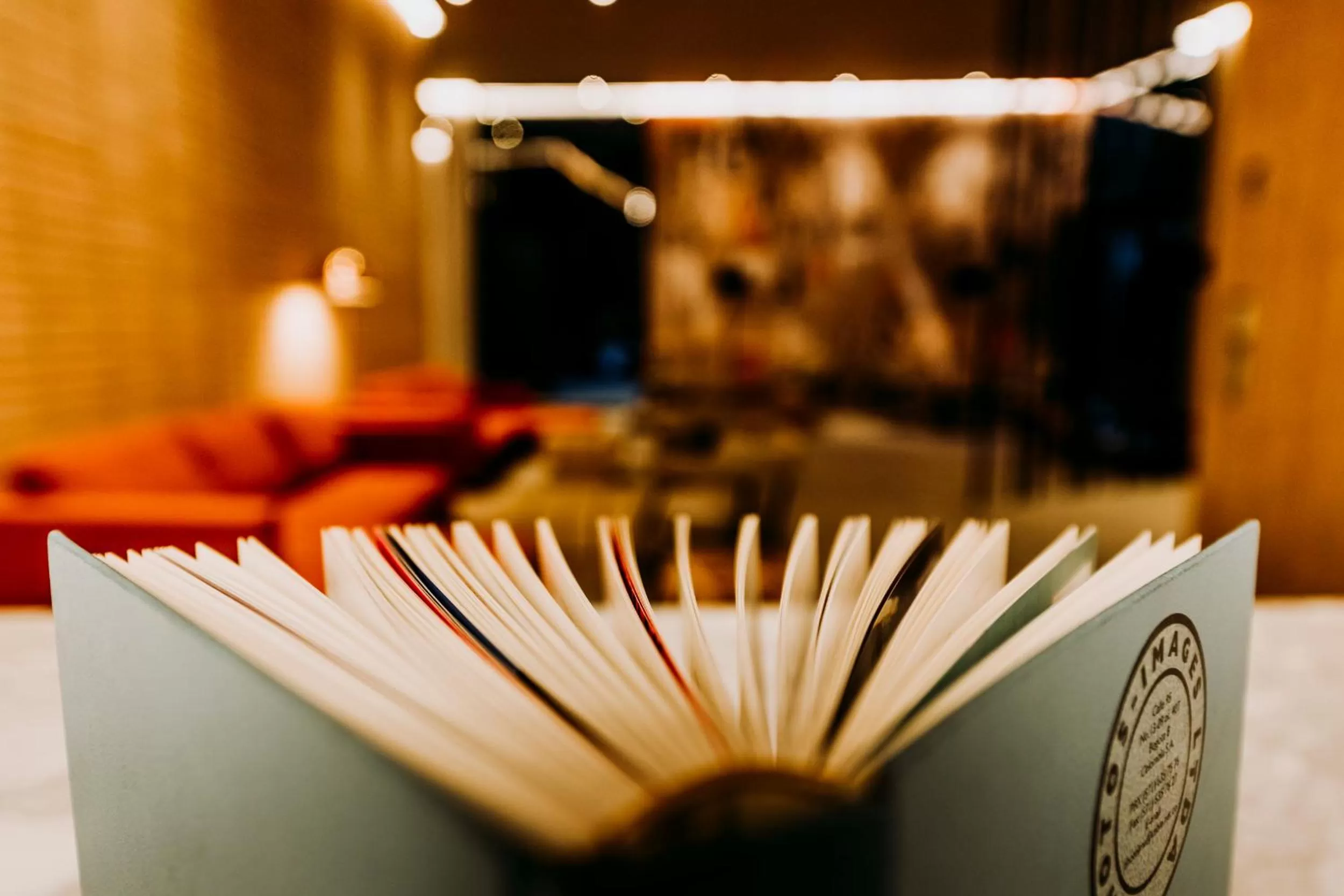 Living room in Lettera Hotel