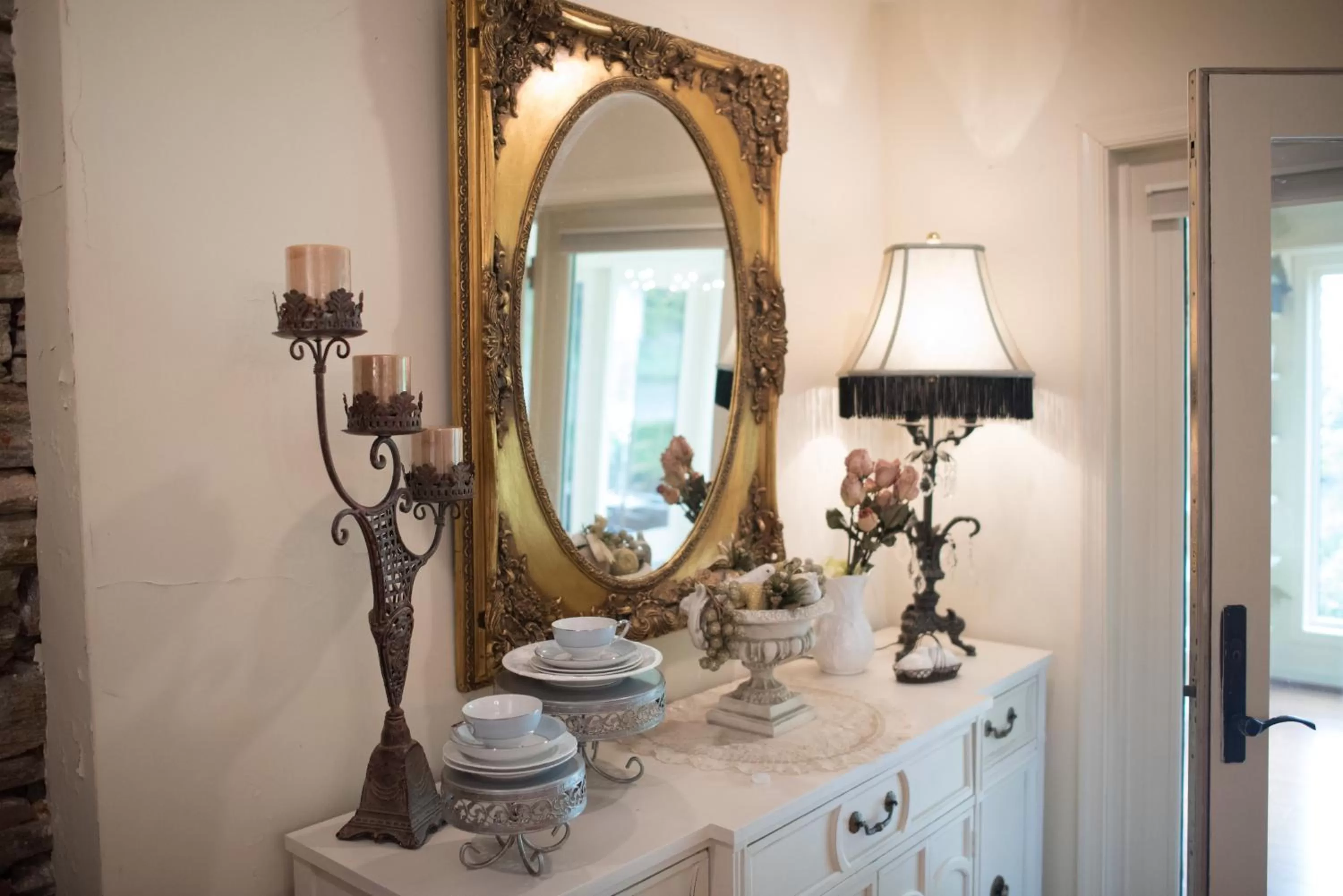 Coffee/tea facilities in The Inn at White Oak