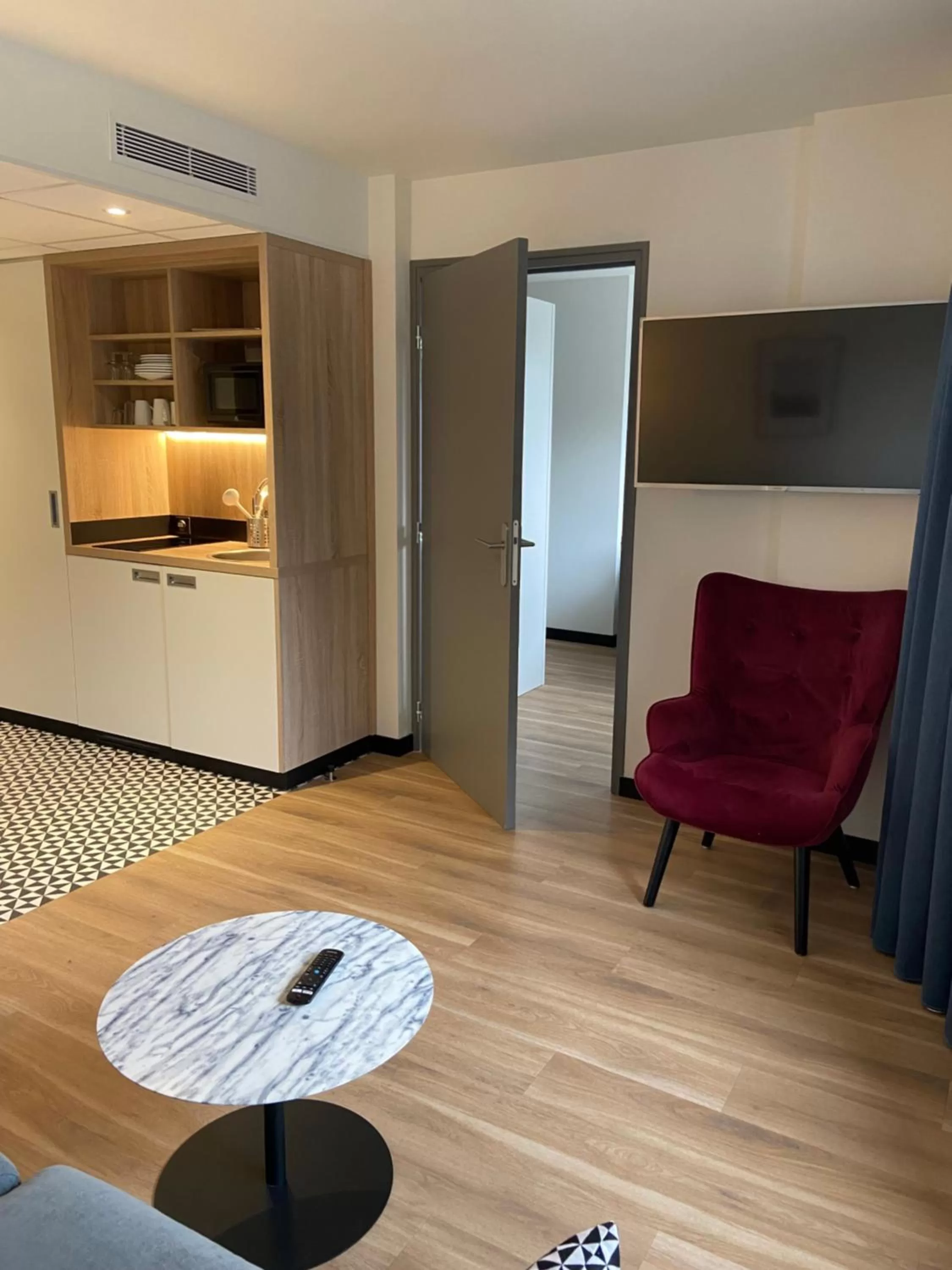 Kitchen or kitchenette in Tulip Residences Joinville-Le-Pont