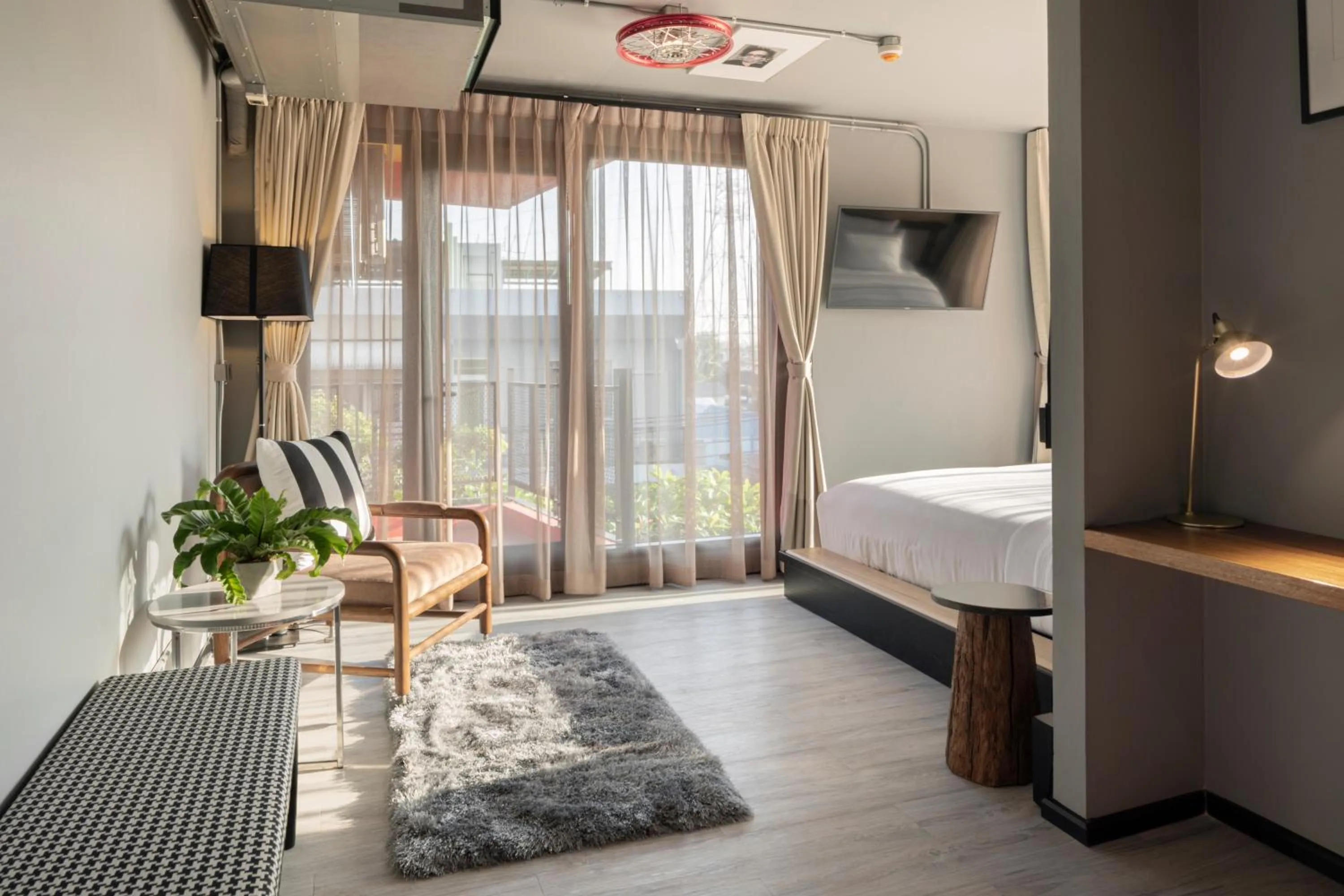 Bed in MeStyle Museum Hotel