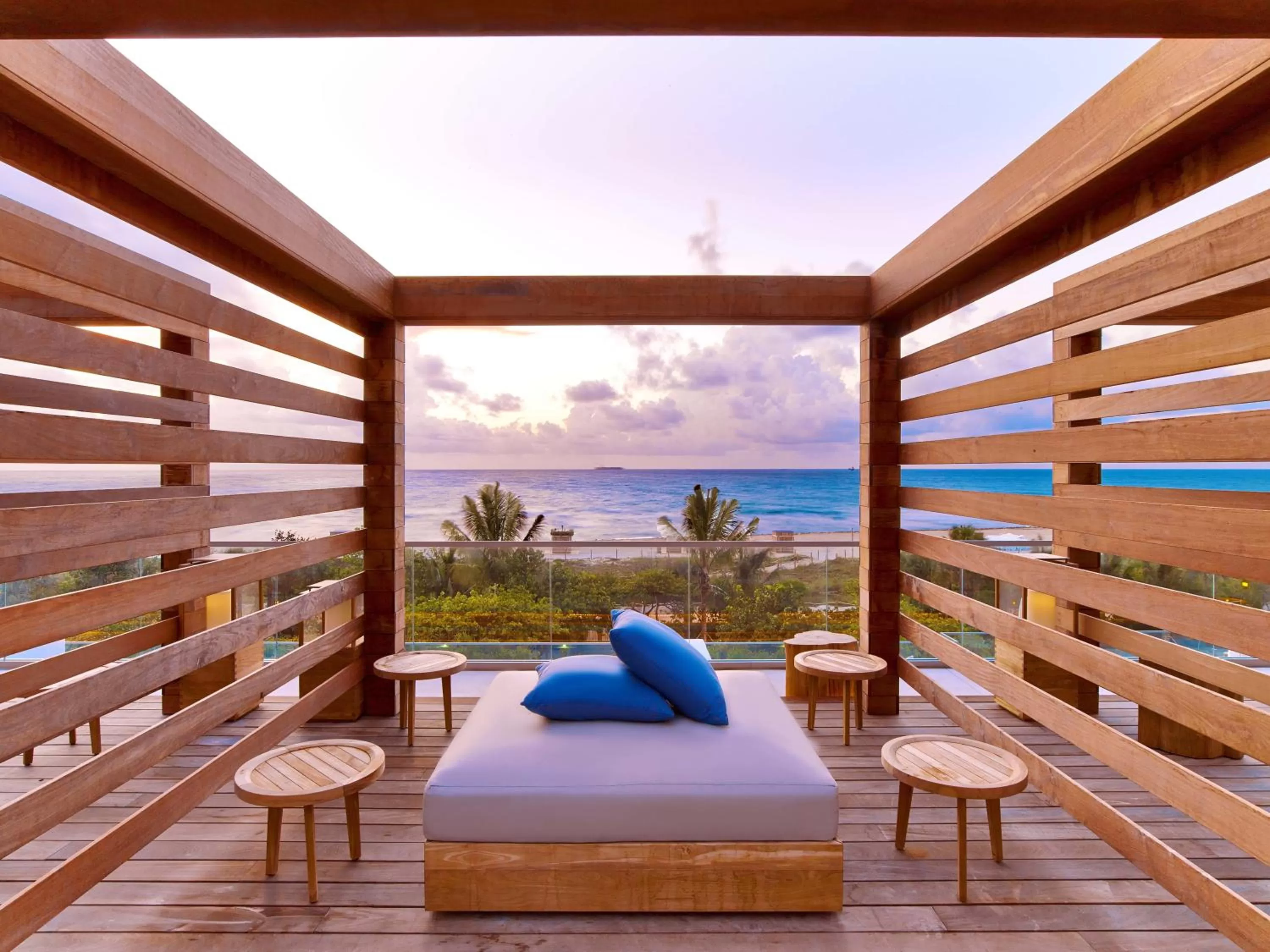 Sea view in 1 Hotel South Beach