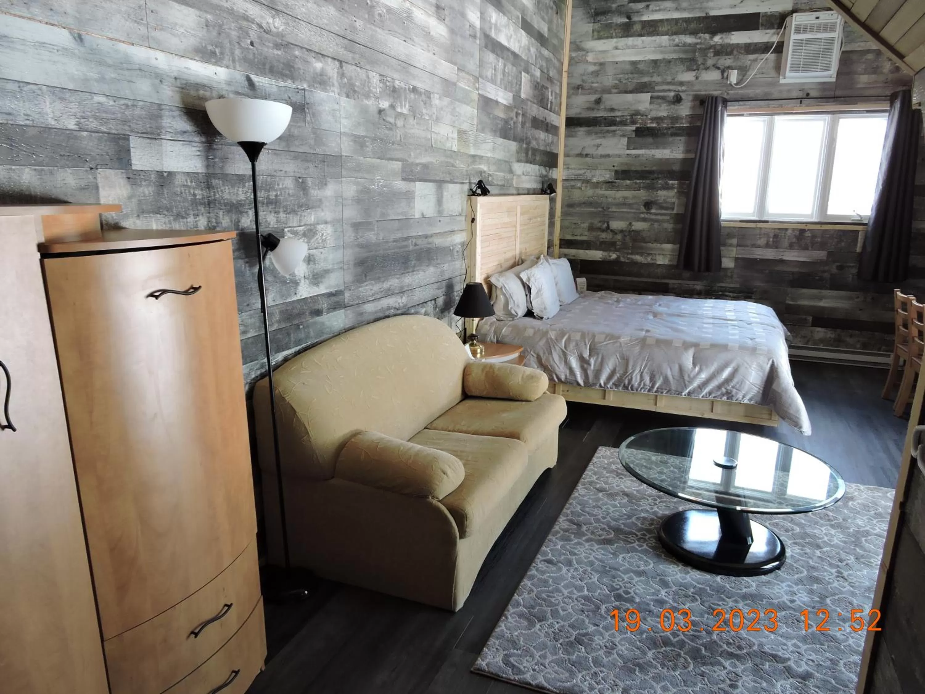 Photo of the whole room, Bed in Gite Passion et Tendresse B&B