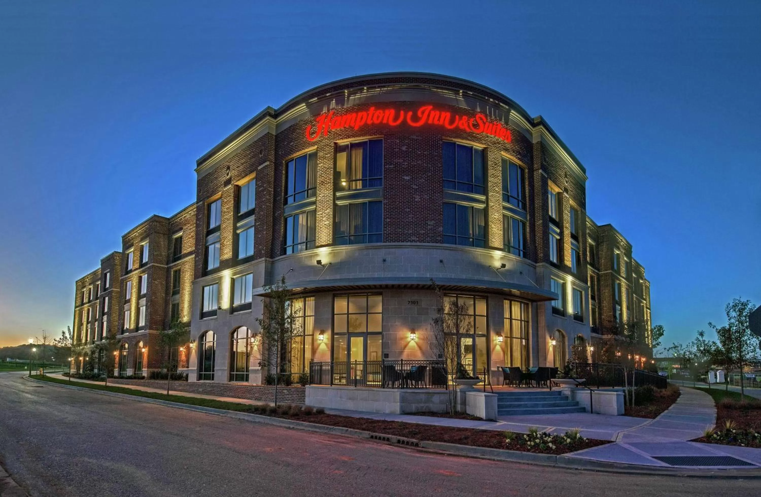 Property building in Hampton Inn & Suites Franklin Berry Farms, Tn
