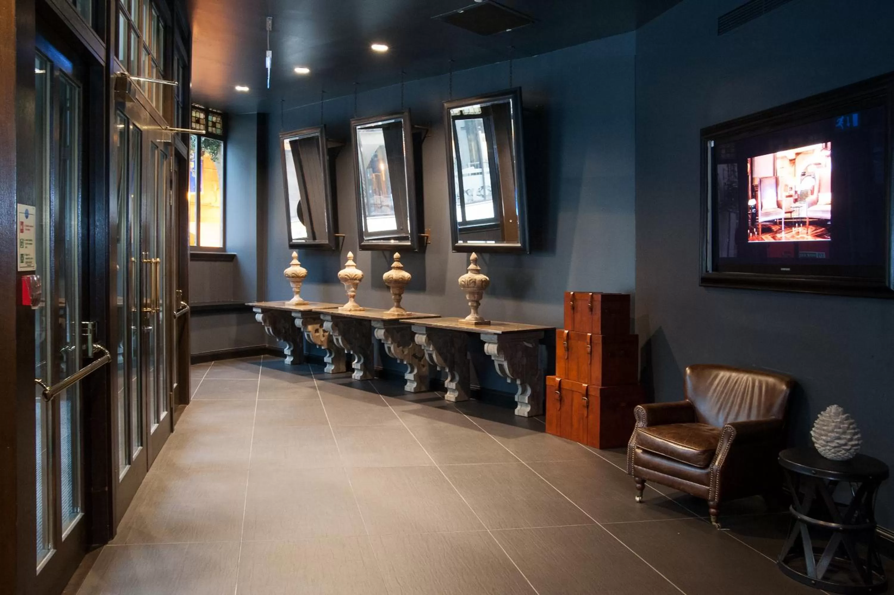 Facade/entrance in voco Grand Central Glasgow by IHG