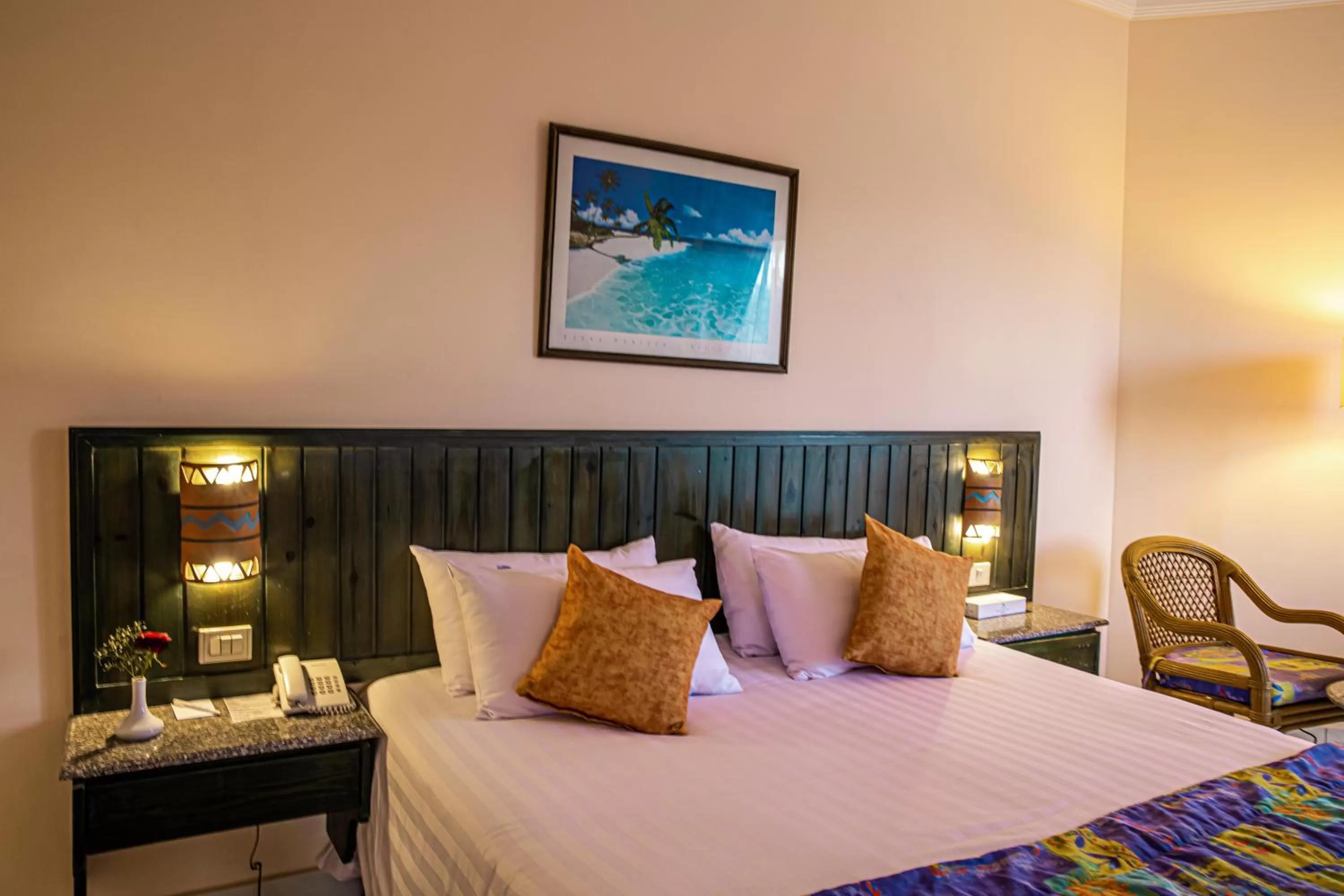 Bed in Palm Beach Resort Families and Couples only