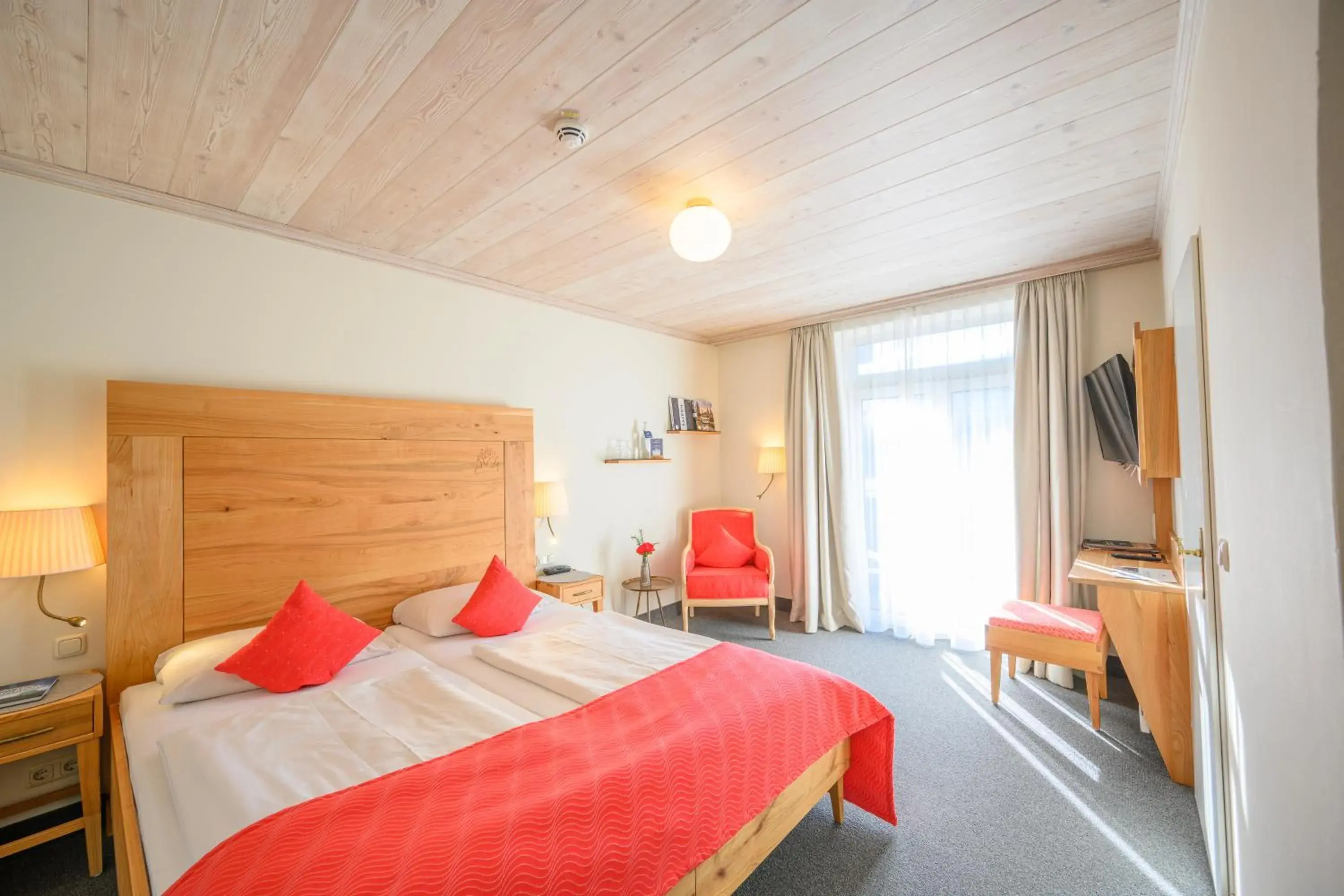 Panorama & Classic - single occupancy in Biohotel Garmischer Hof Panorama & Classic - single occupancy in Biohotel Garmischer Hof