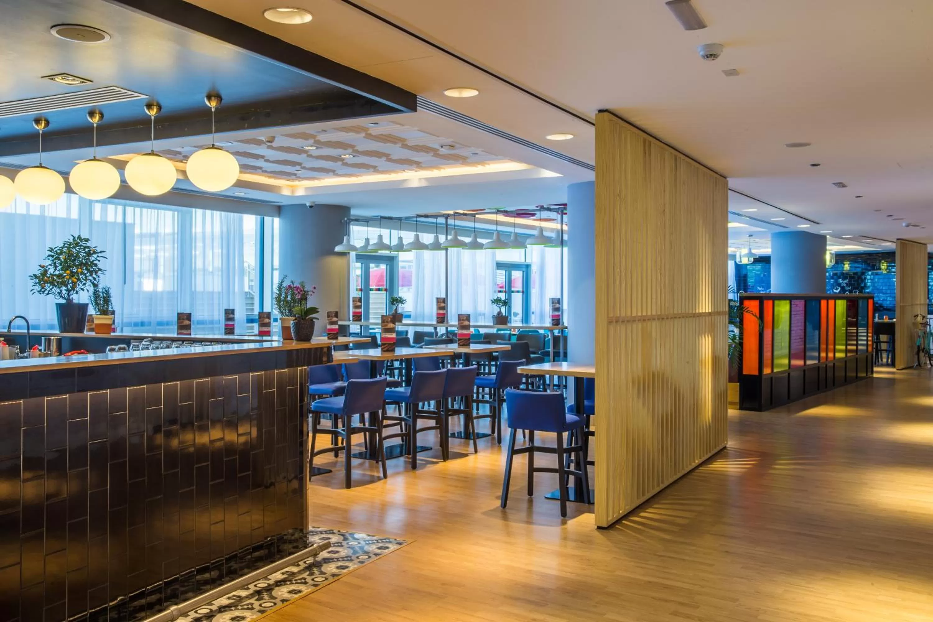 Restaurant/places to eat in Park Inn by Radisson Dubai Motor City