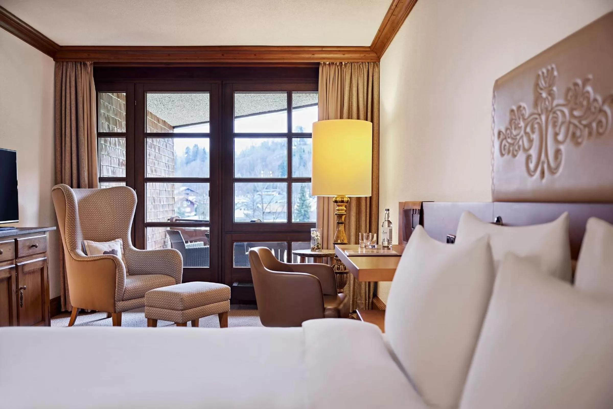 Photo of the whole room, Bed in Parkhotel Oberstaufen