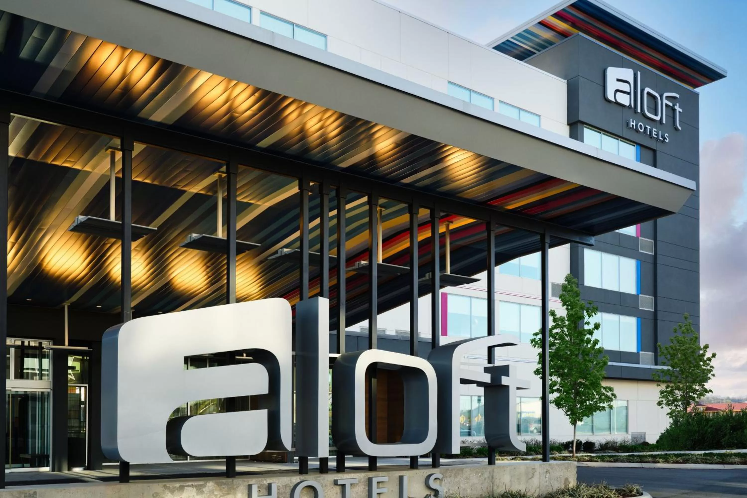 Property building in Aloft Knoxville West