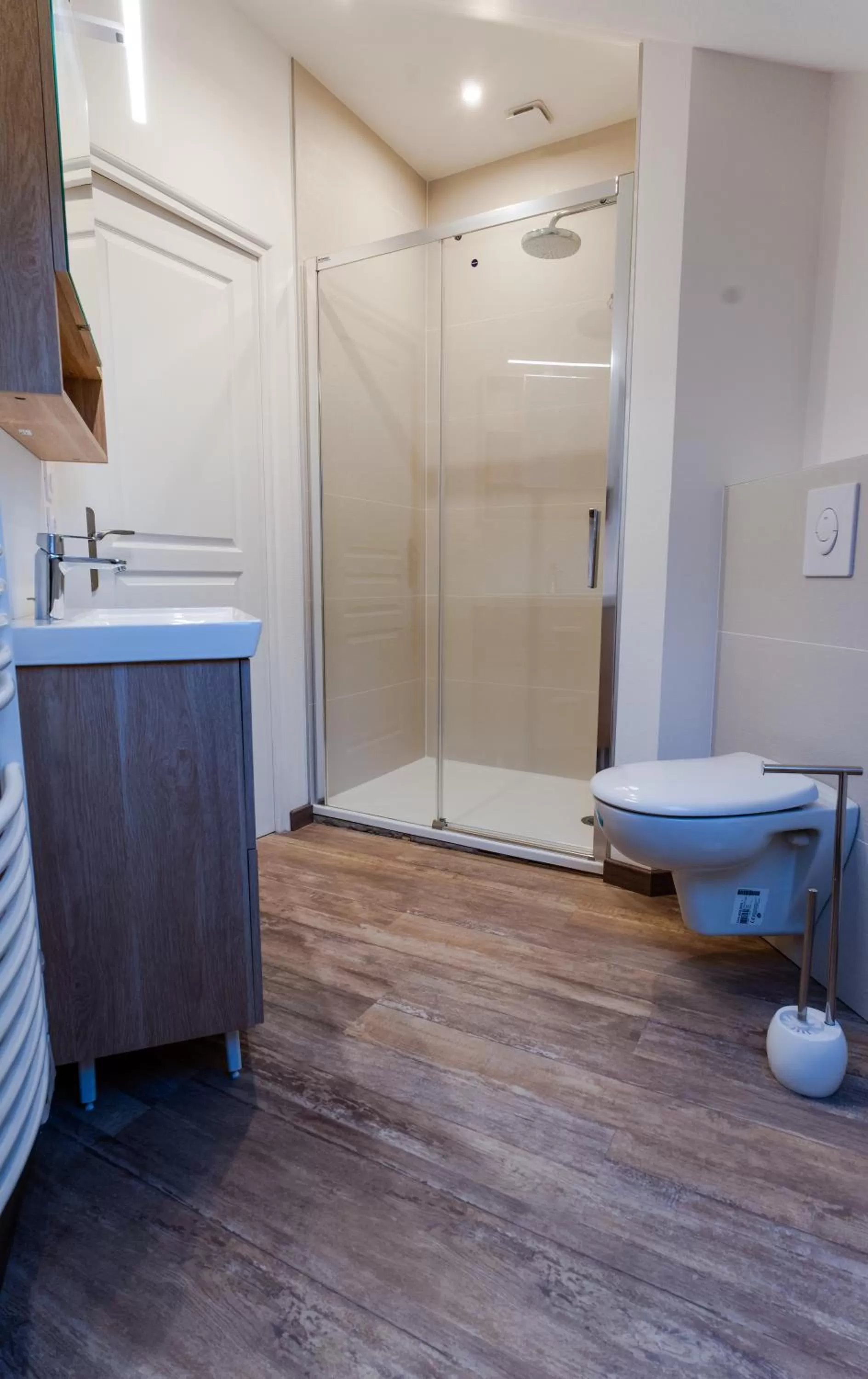 Bathroom in Brasserie de L ouest