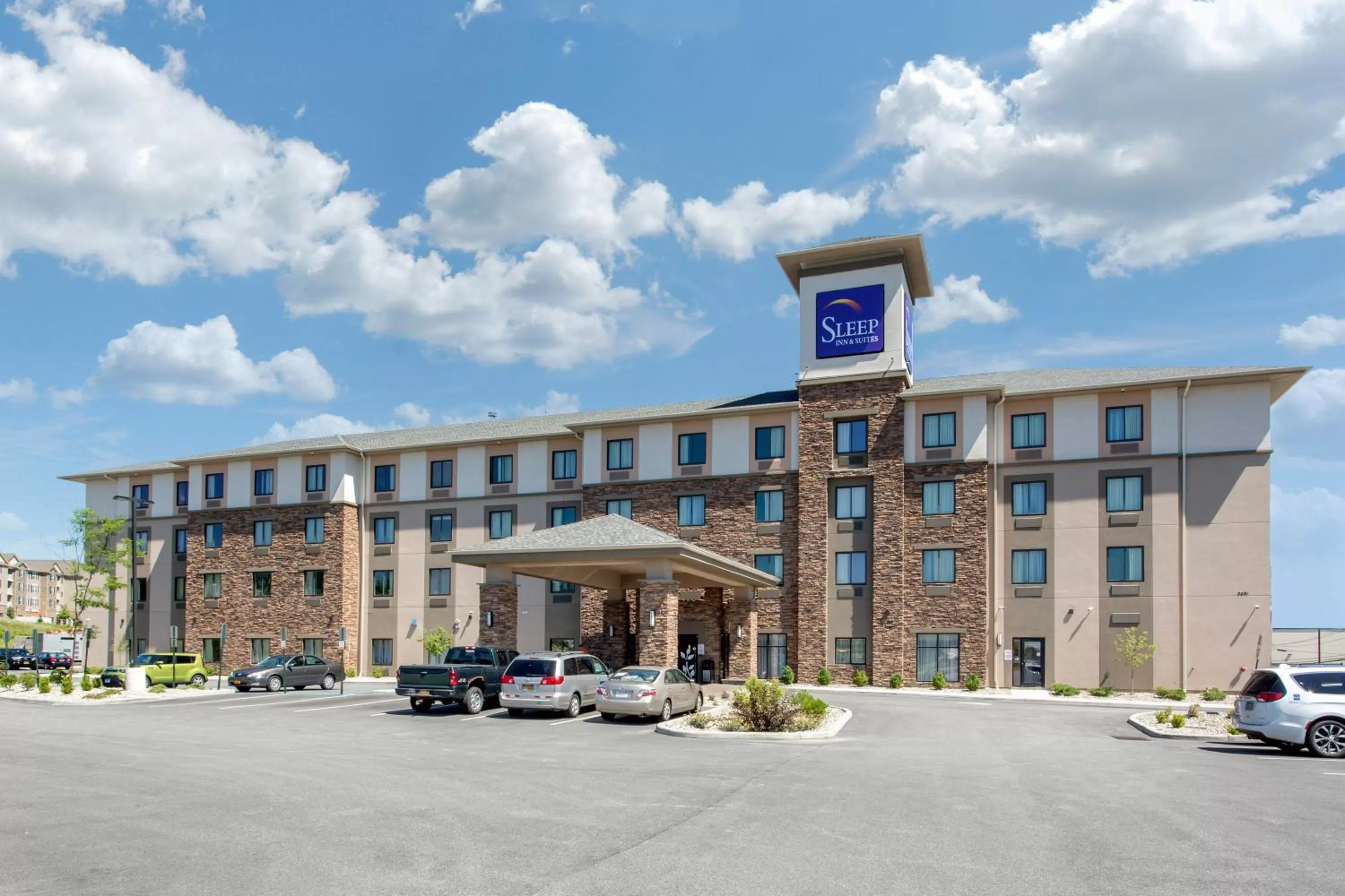 Property building in Sleep Inn & Suites Middletown - Goshen