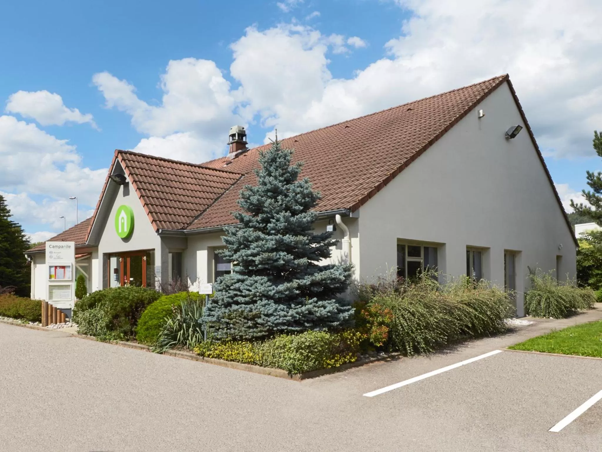 Facade/entrance in Campanile Pont-à-Mousson