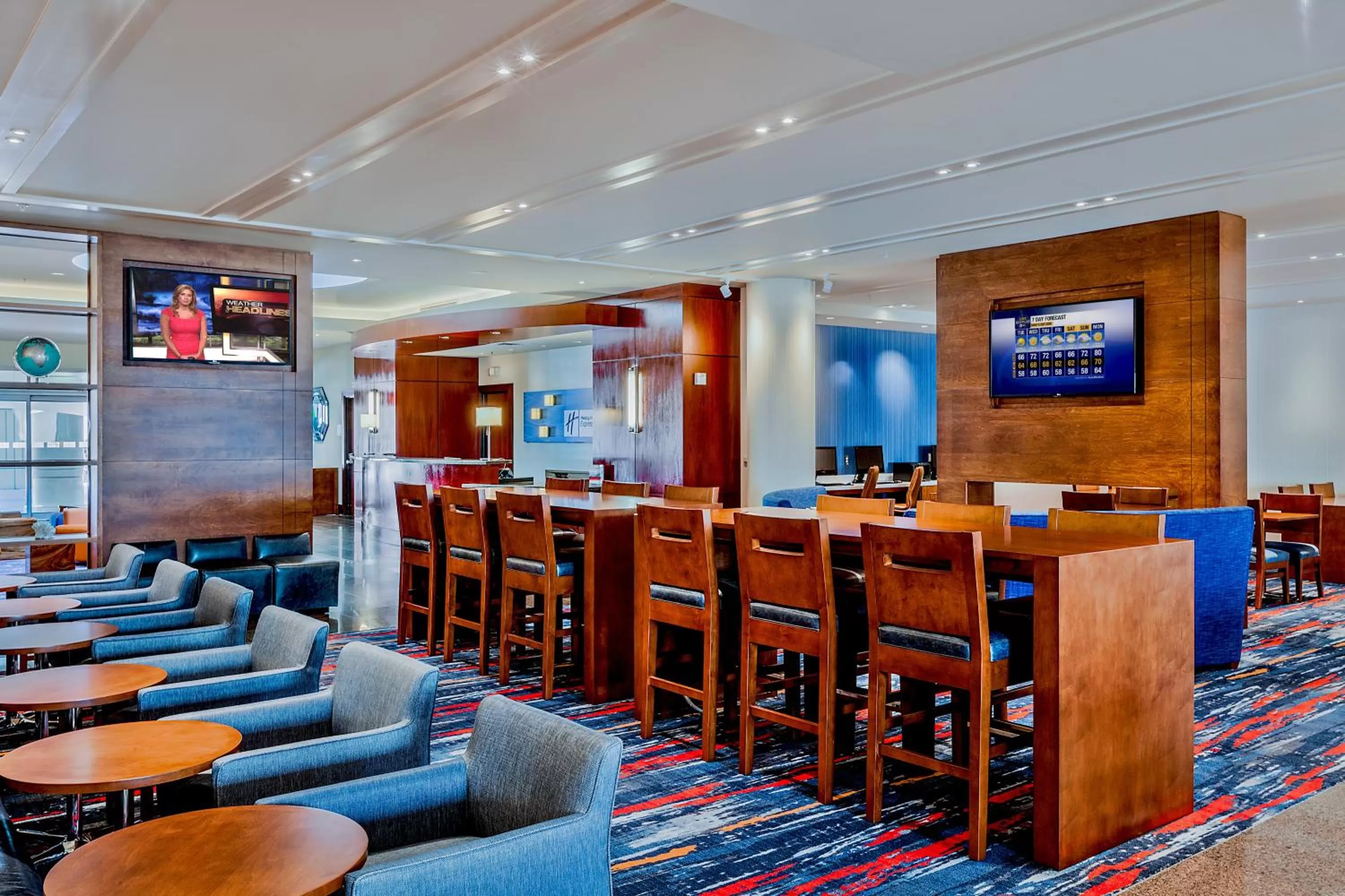 Property building in Holiday Inn Express Hotel & Suites Fisherman's Wharf by IHG