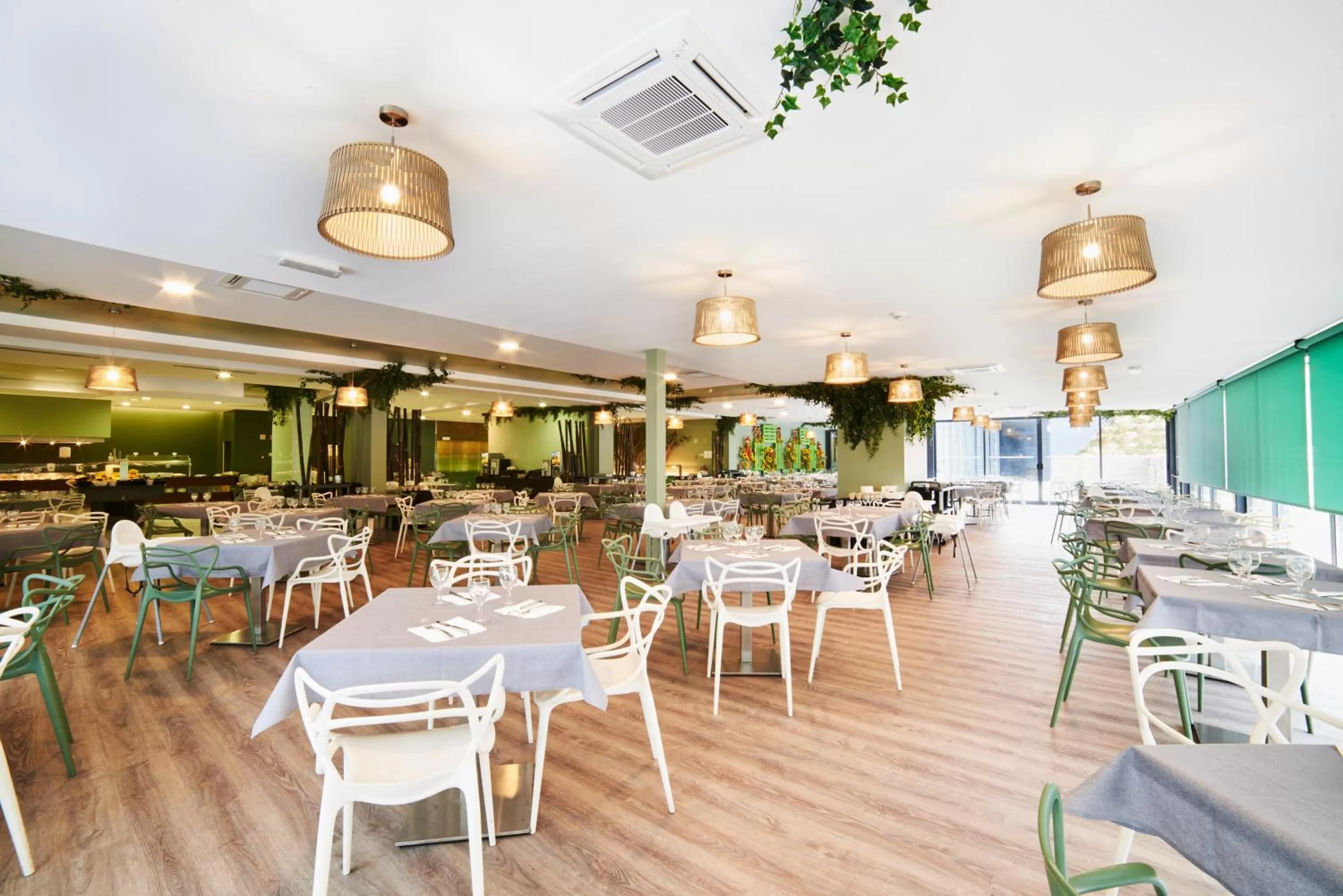 Restaurant/places to eat in RR Alvor Baía Resort