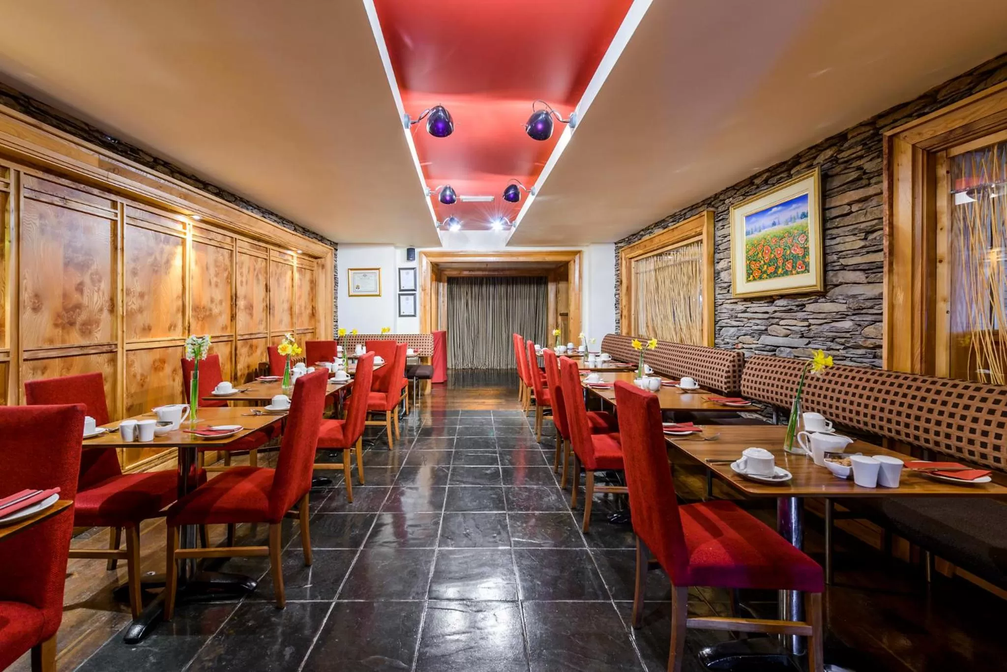 Restaurant/places to eat in Dingle Bay Hotel