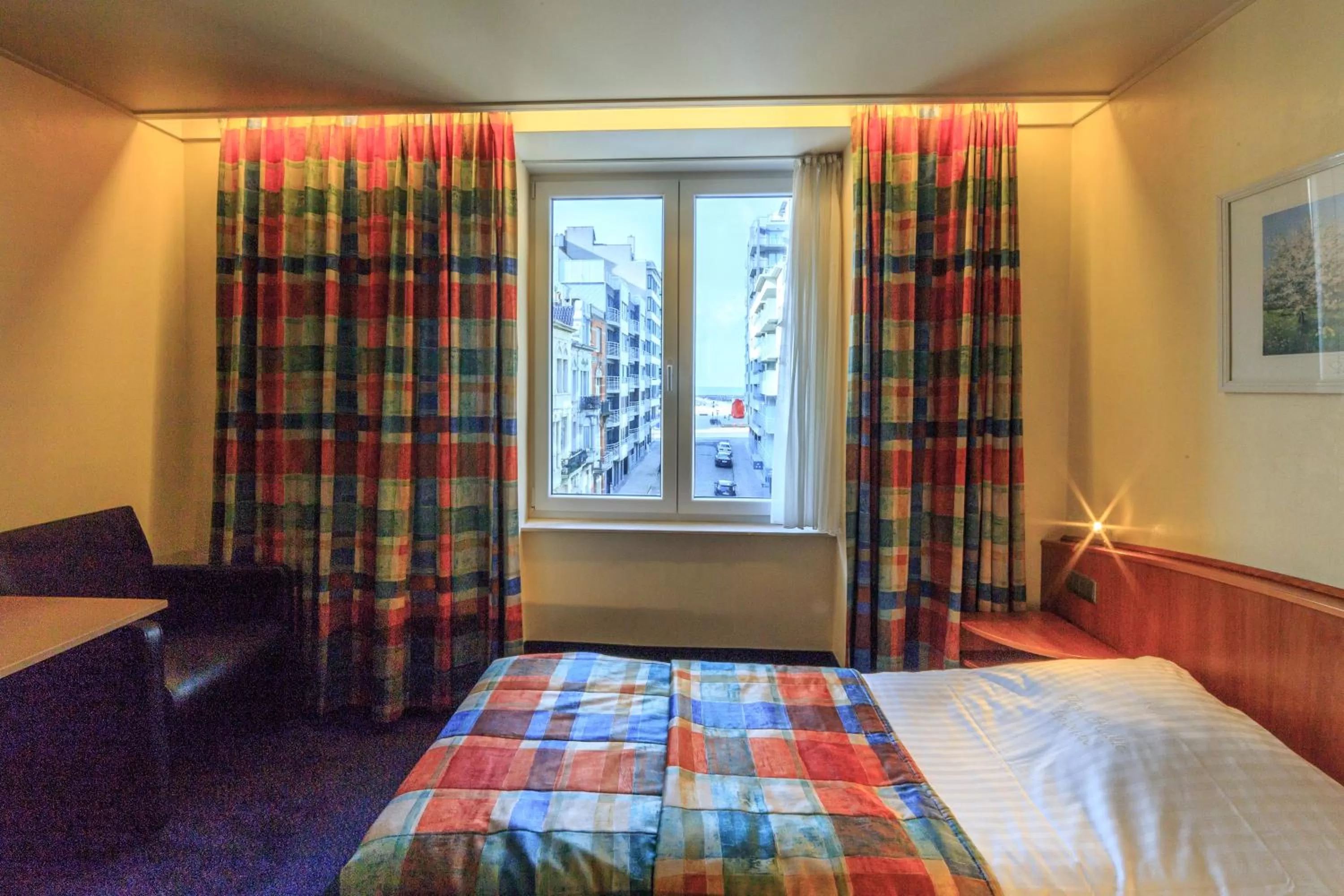 Bedroom, Bed in Hotel Pacific