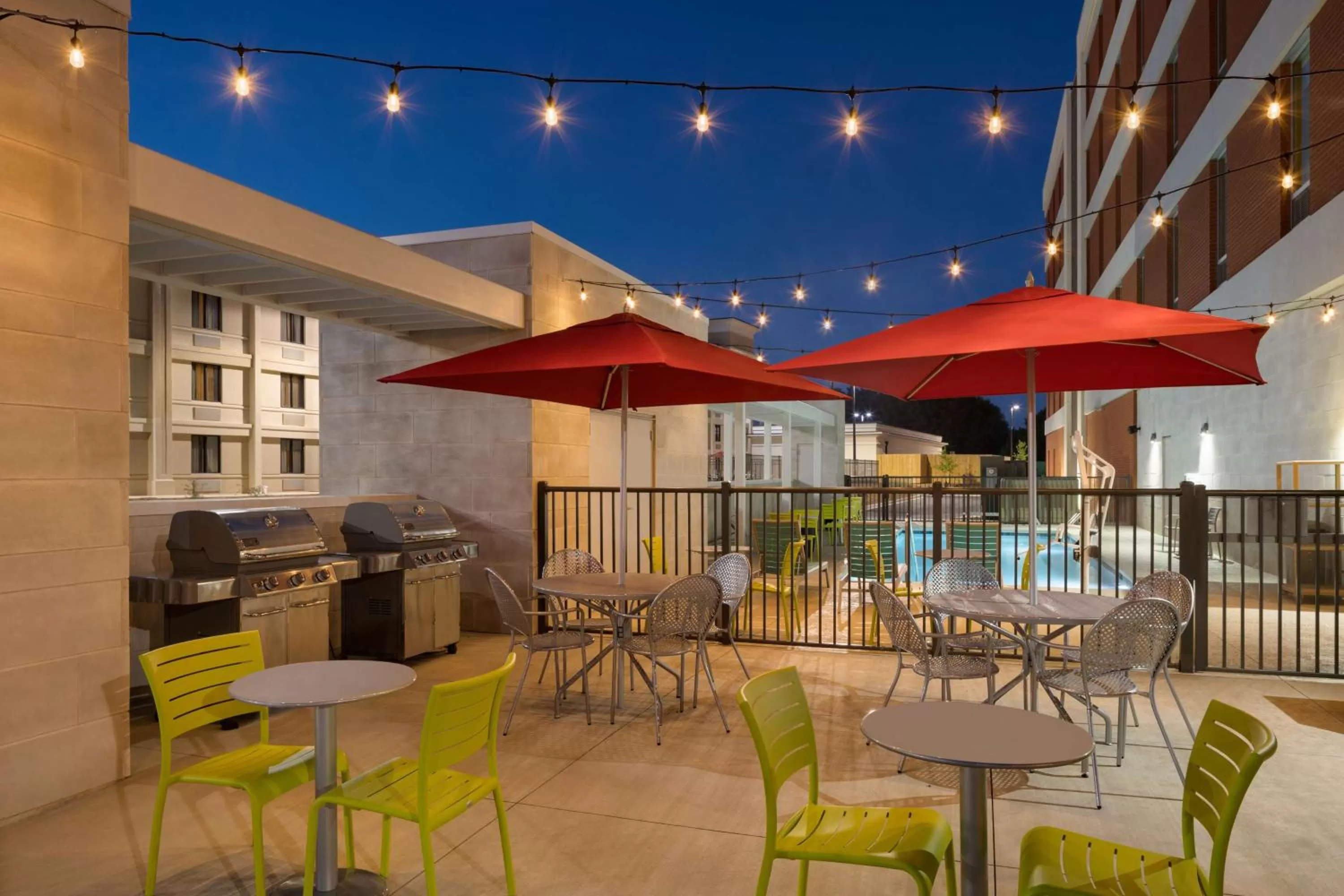 Patio in Home2 Suites by Hilton Charlotte Airport