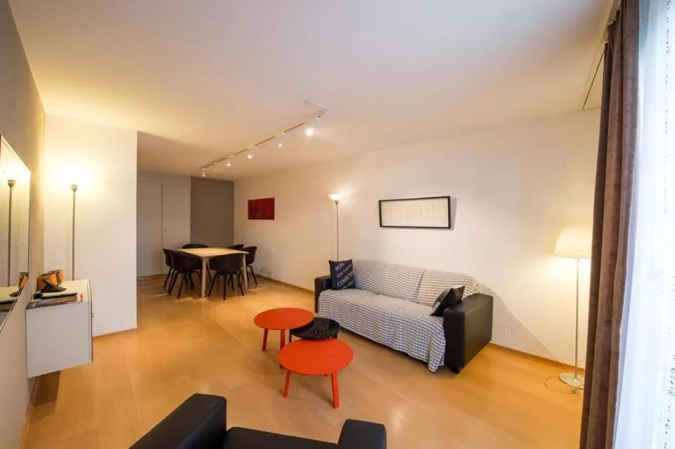 TV and multimedia in Les Negociants