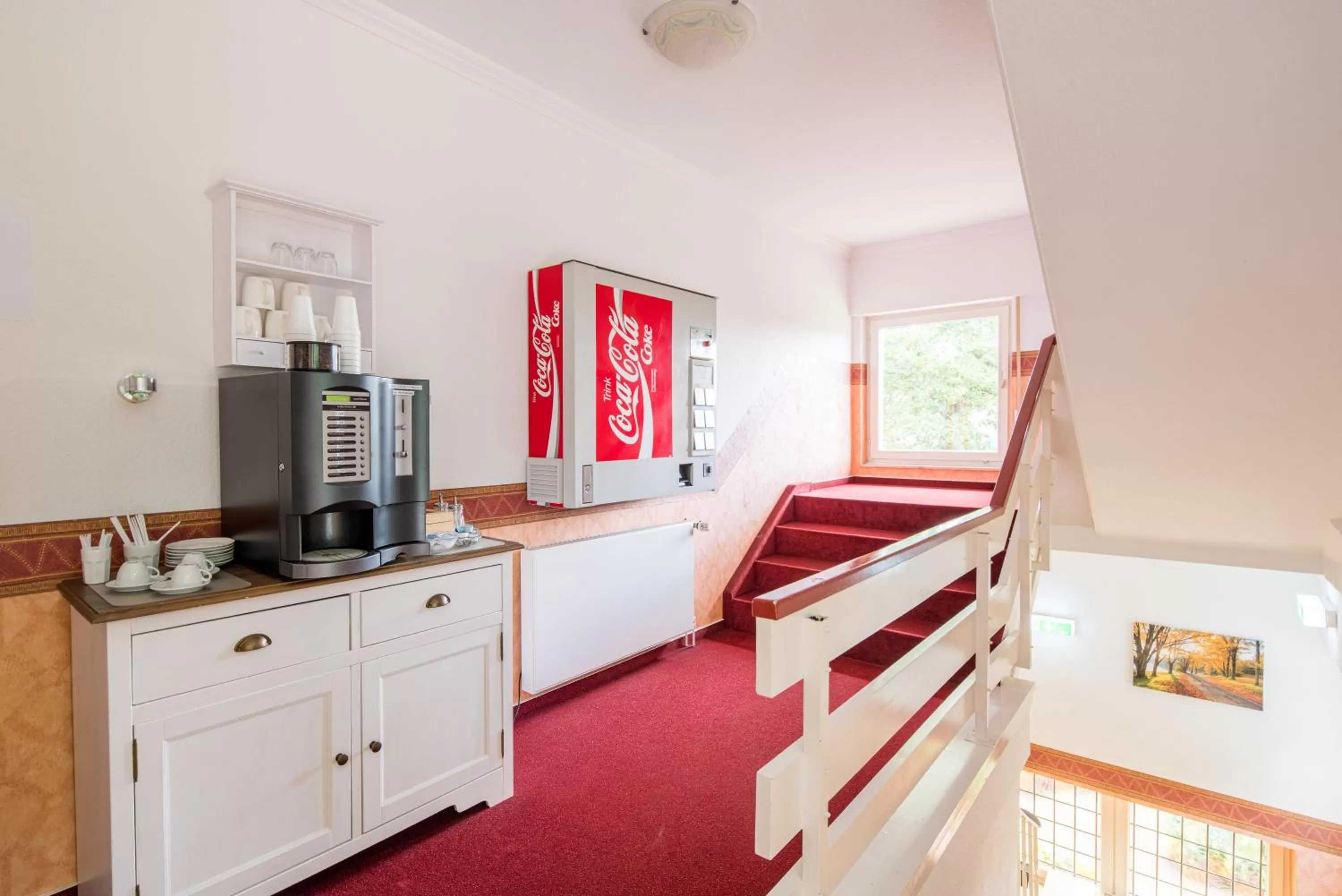 Drinks, Bed in Hotel Hopener Wald ,Self Check In