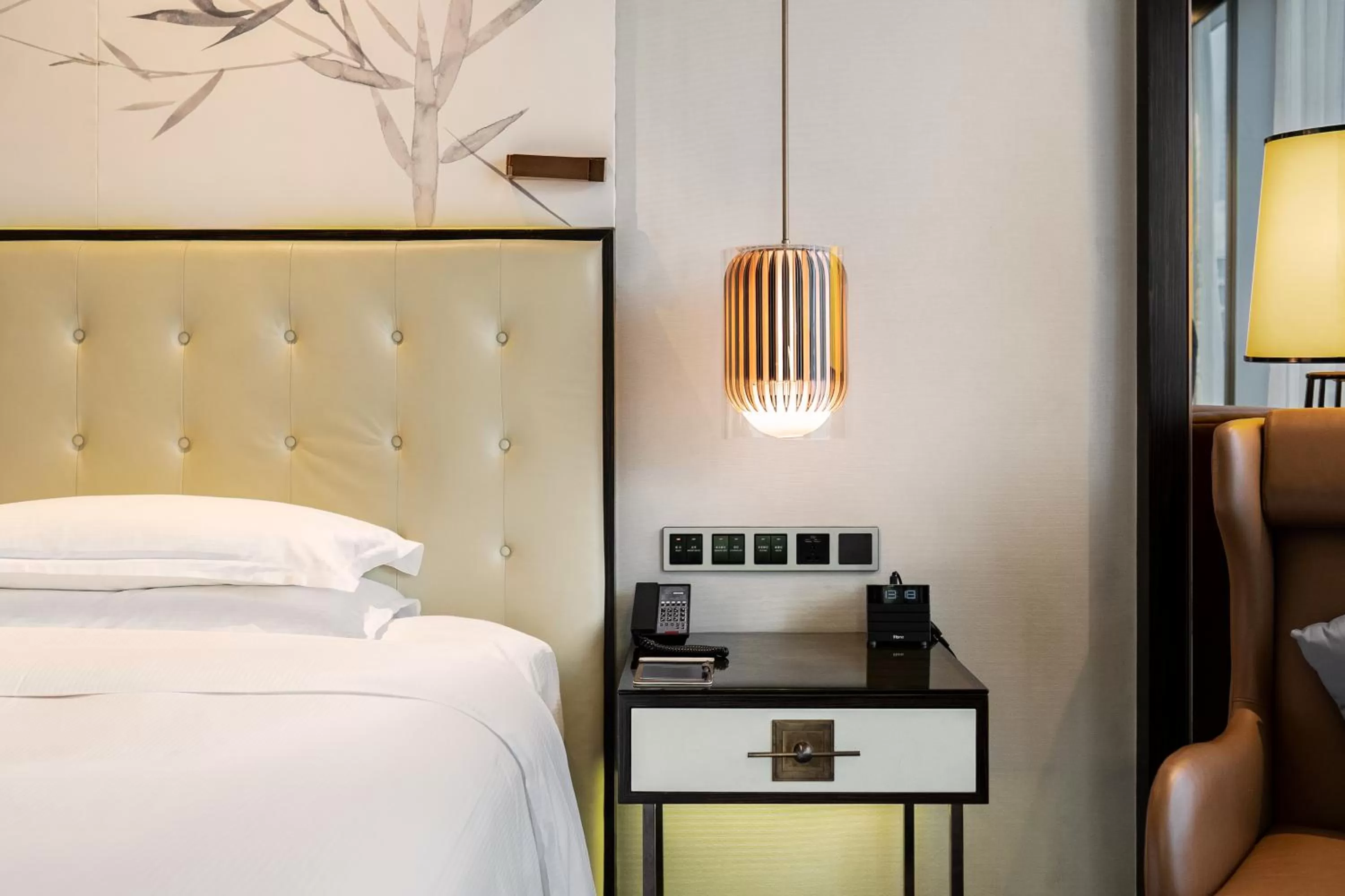 Bed in Hilton Shenzhen Futian