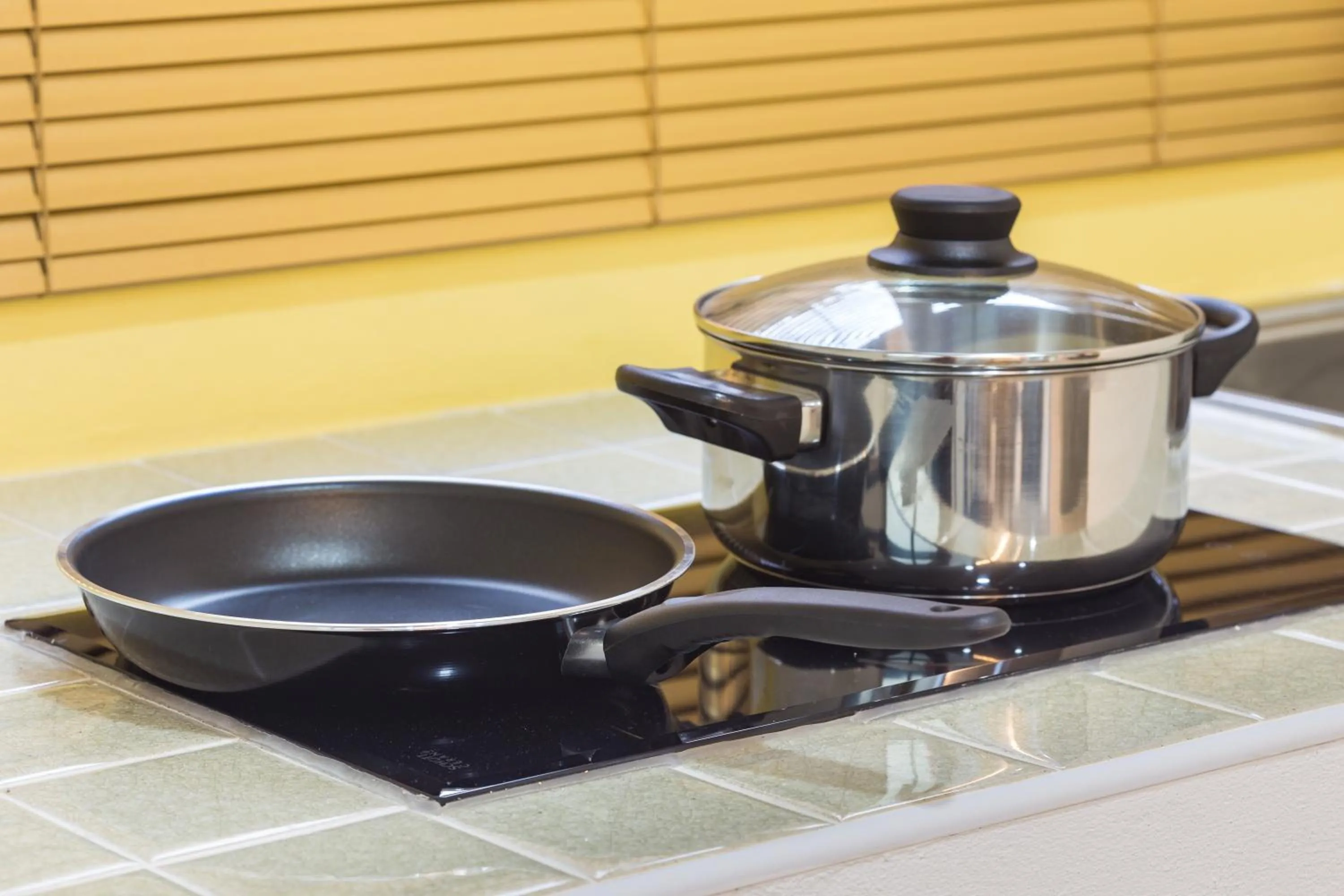 Coffee/tea facilities in Baan Chaylay Resort Karon