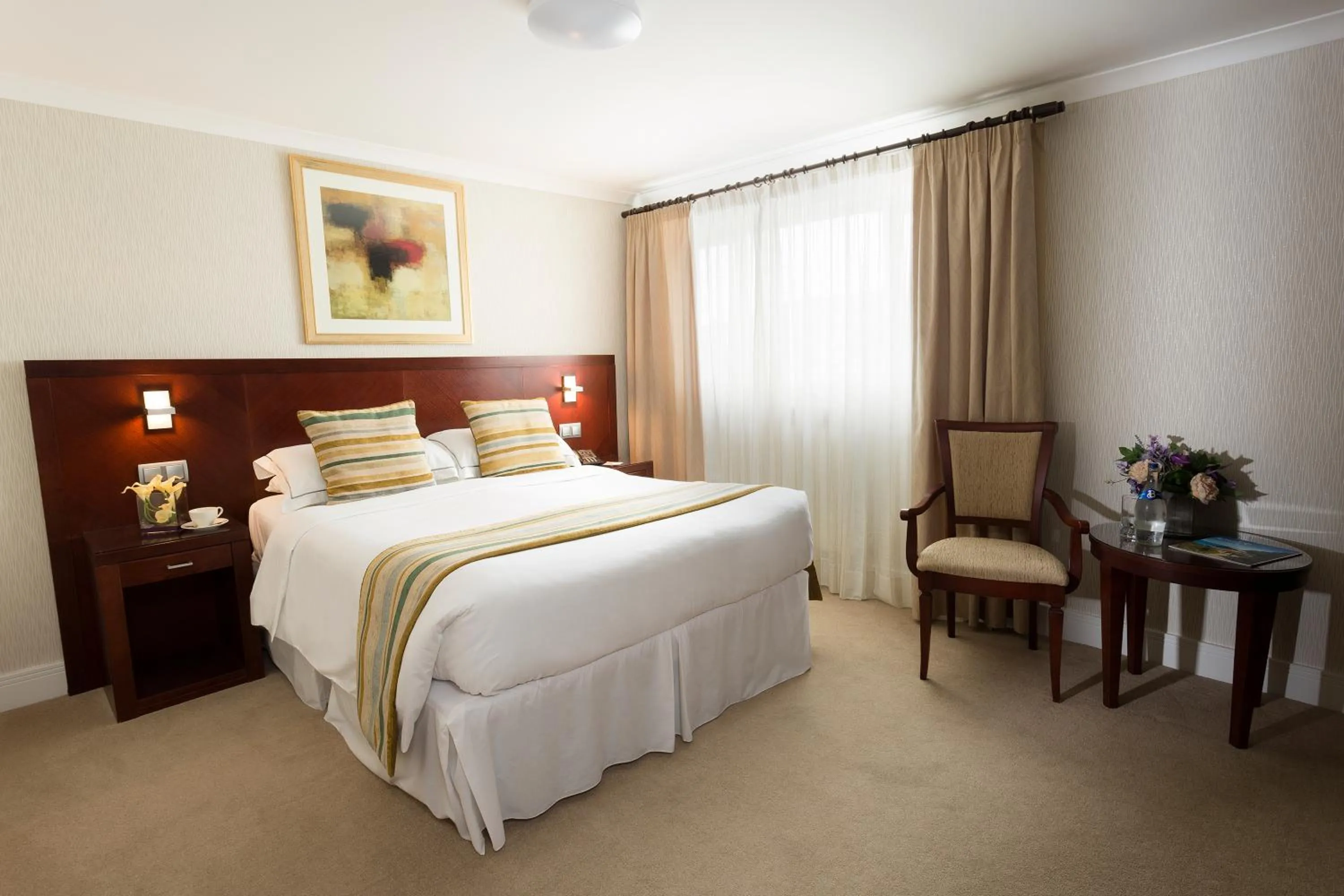 Bed in The Savoy Jersey