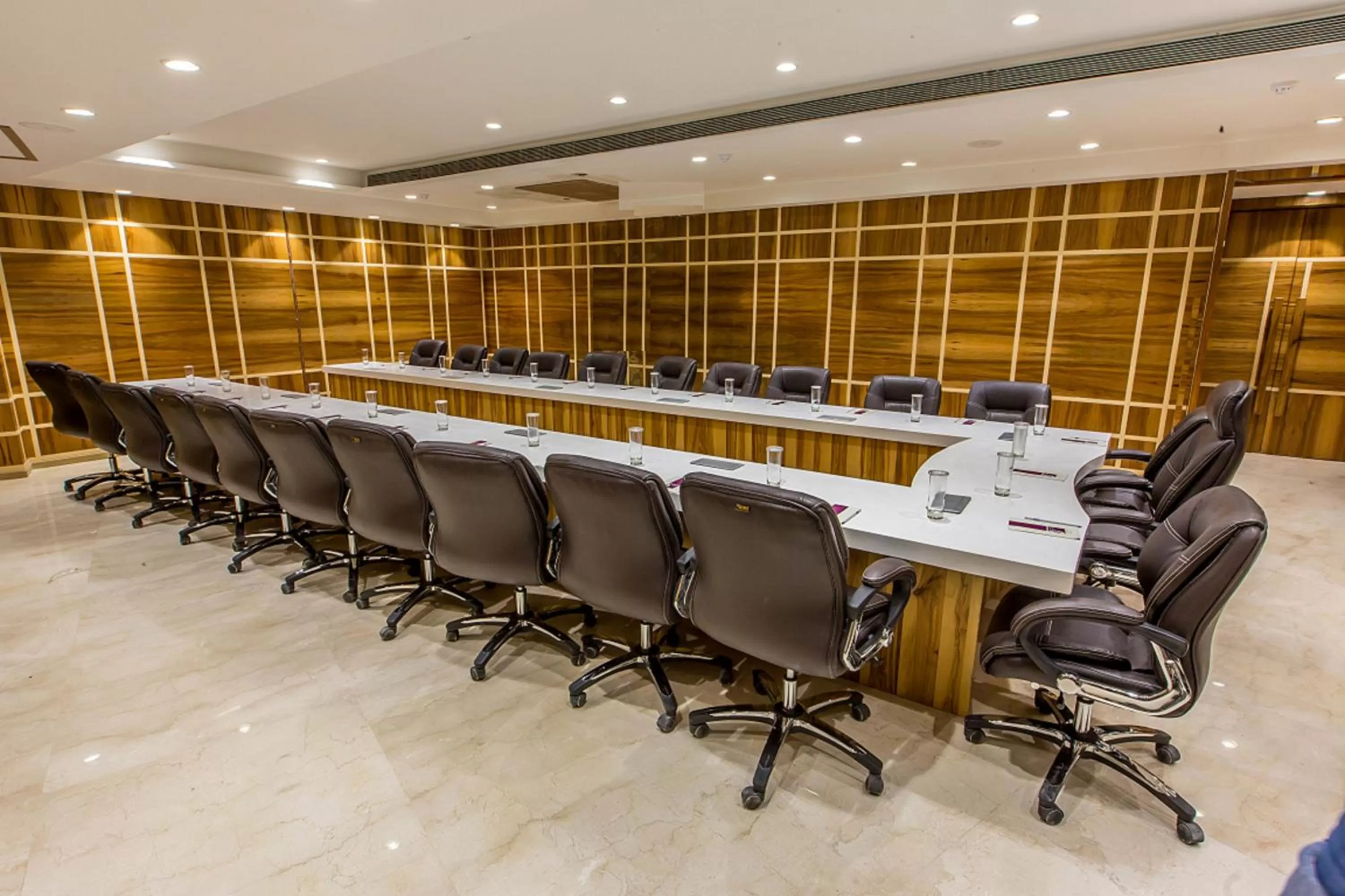 Meeting/conference room in Clarks Inn Suites Gwalior