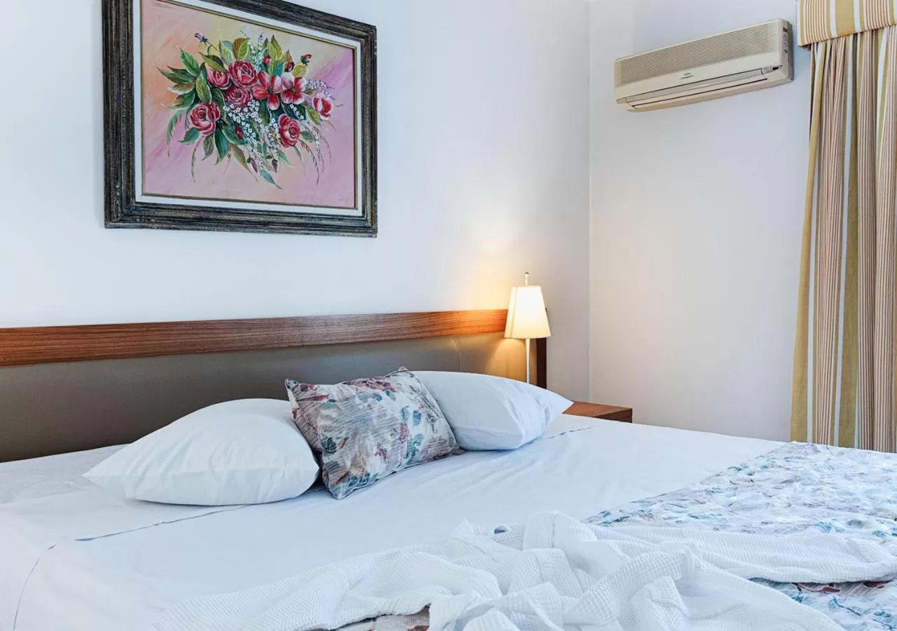 Bedroom, Bed in Hotel Nacional Inn Cambuí Campinas Residence