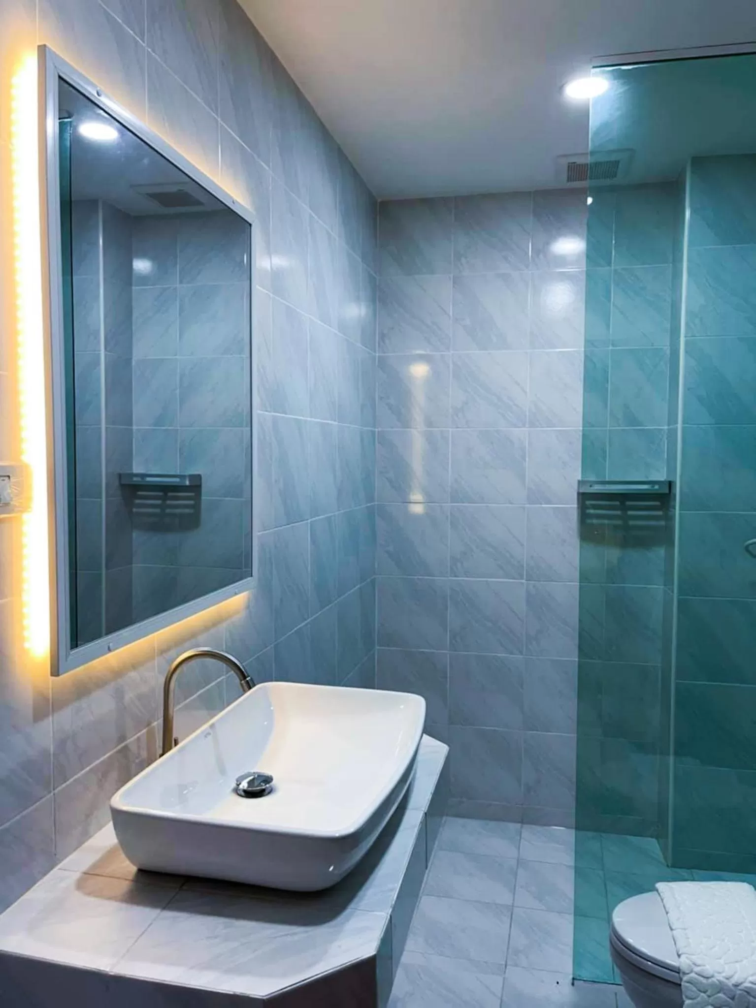 Bathroom in TJ Boutique Hotel