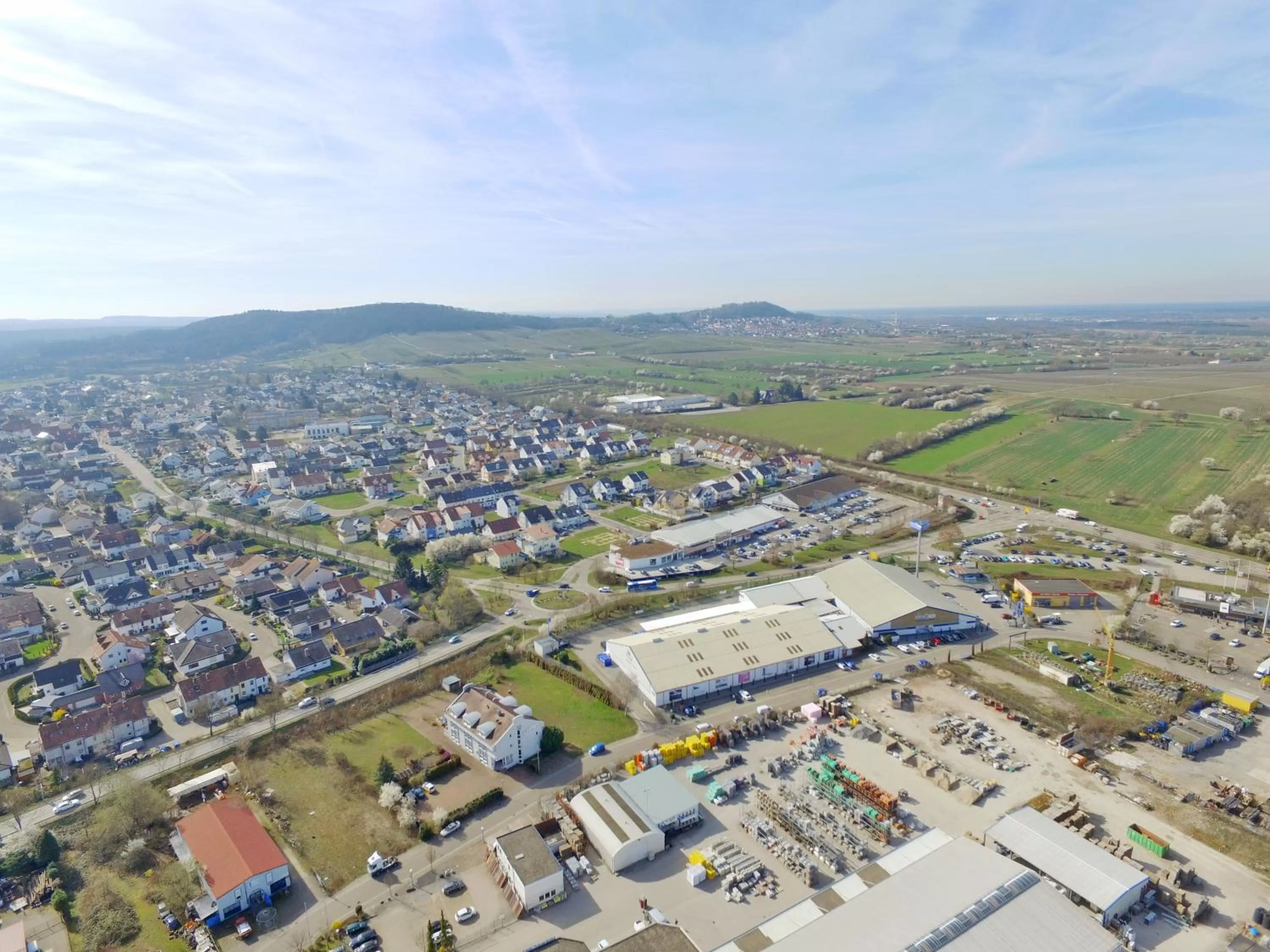 Bird's eye view, Bird's-eye View in Hotel Kick