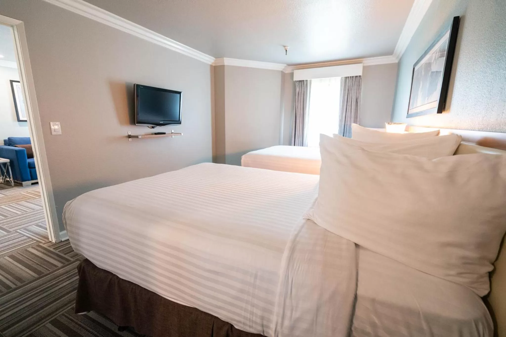 Bedroom, Bed in Alexis Park All Suite Resort