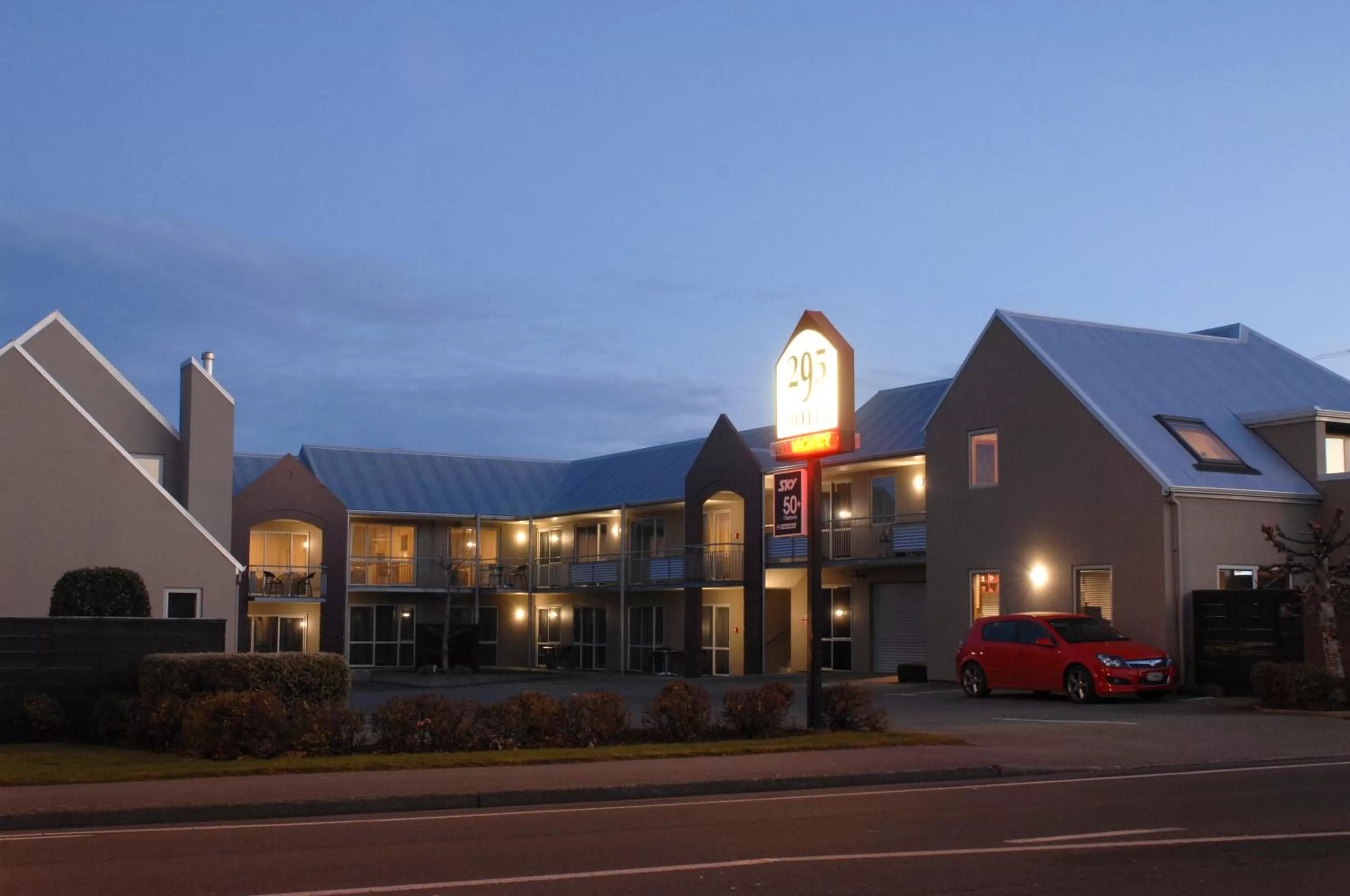 Bird's eye view, Property Building in 295 on Tay Motel