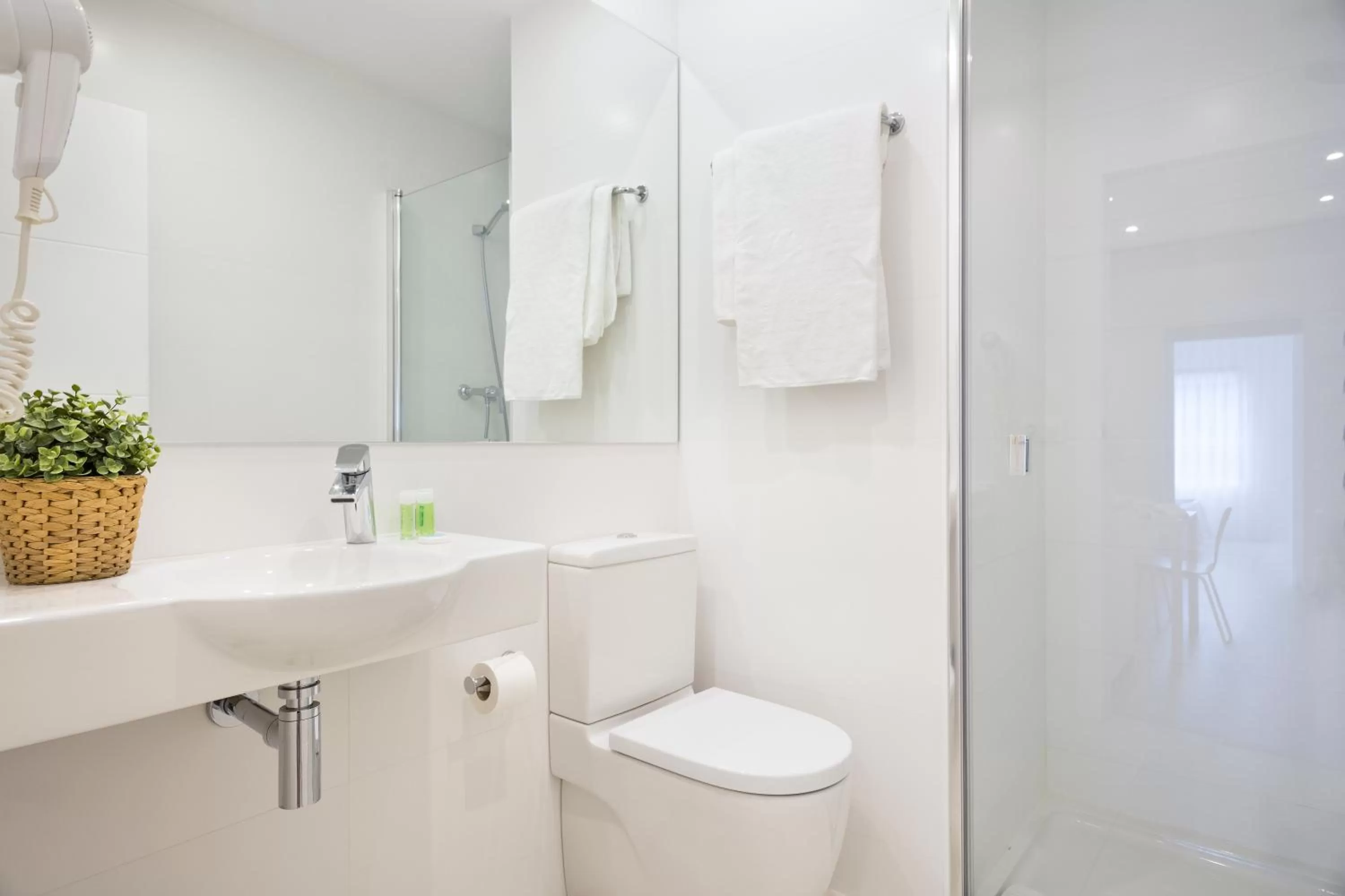 Bathroom in BcnStop Sagrada Familia