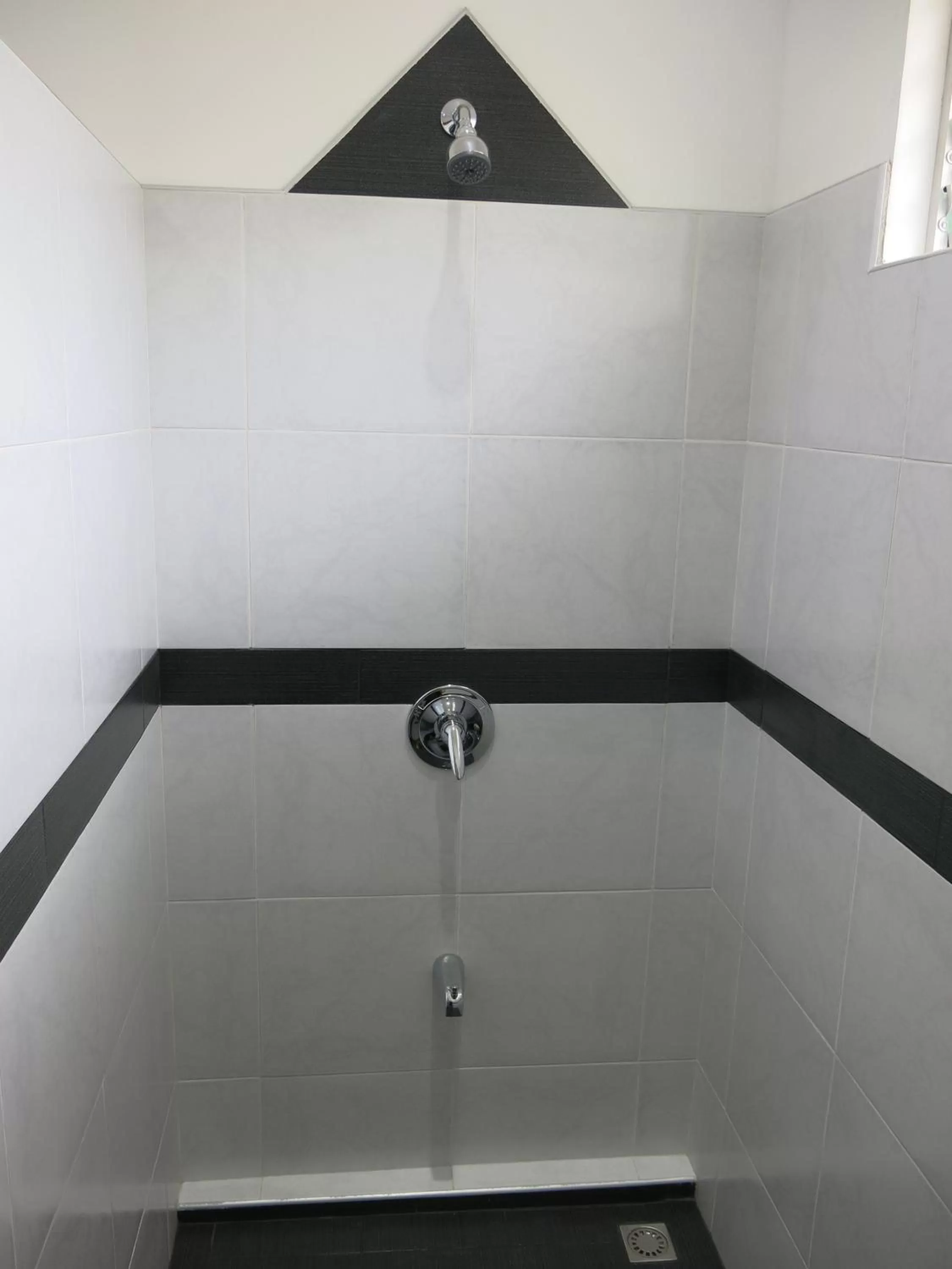 Bathroom in Alona's Coral Garden Resort (Adult-Only)