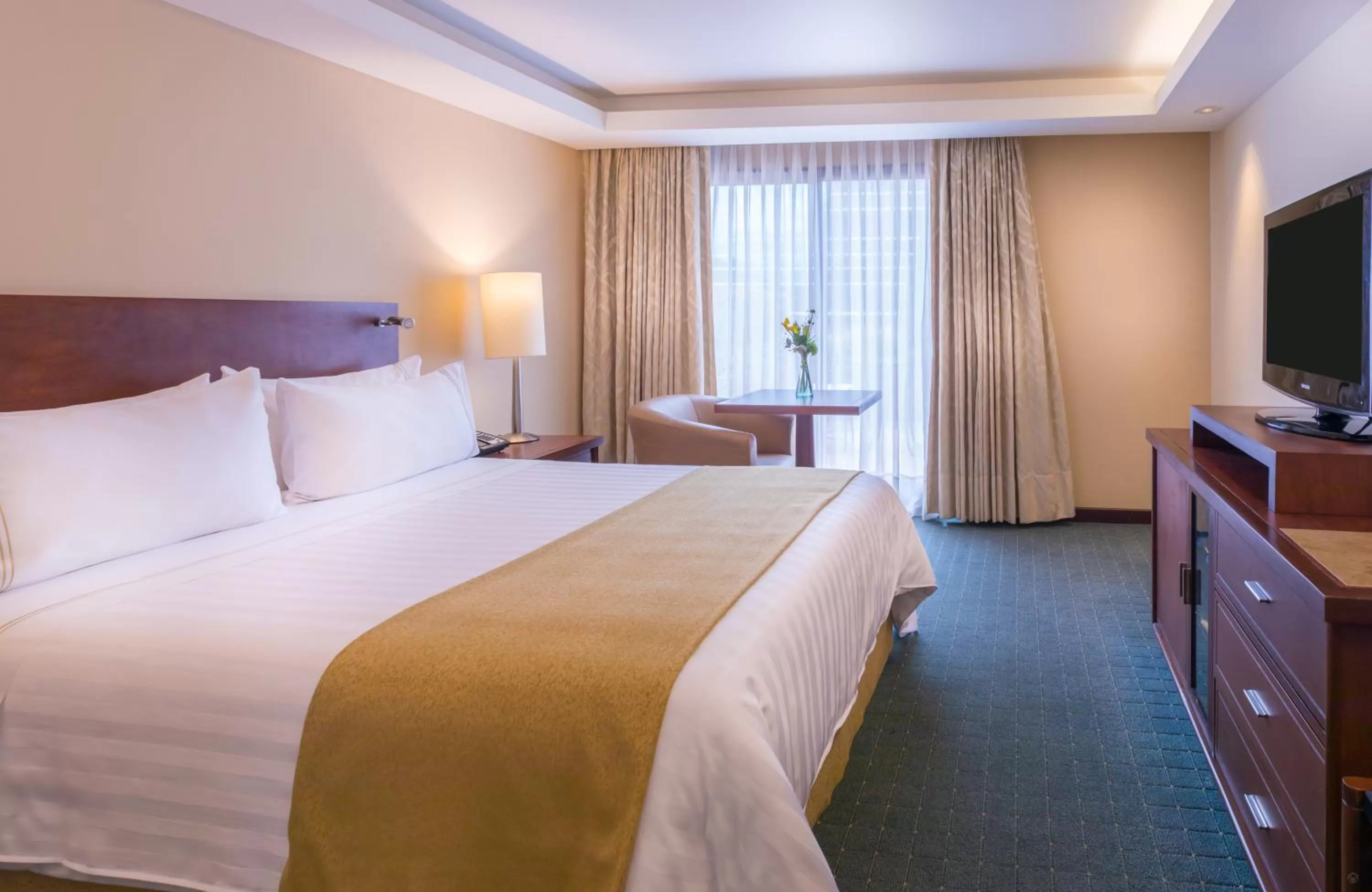 Bed in GHL Hotel Capital