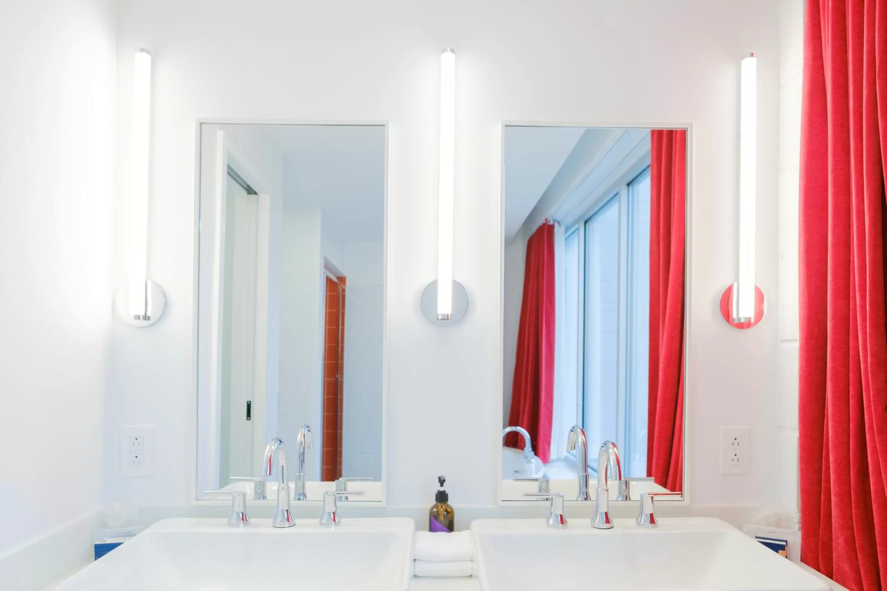 Bathroom in The Gallatin