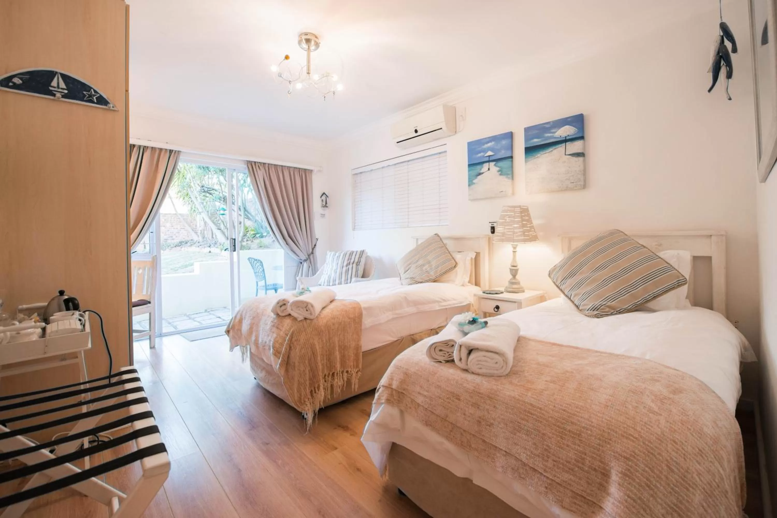 Bedroom, Bed in Keiskama B & B