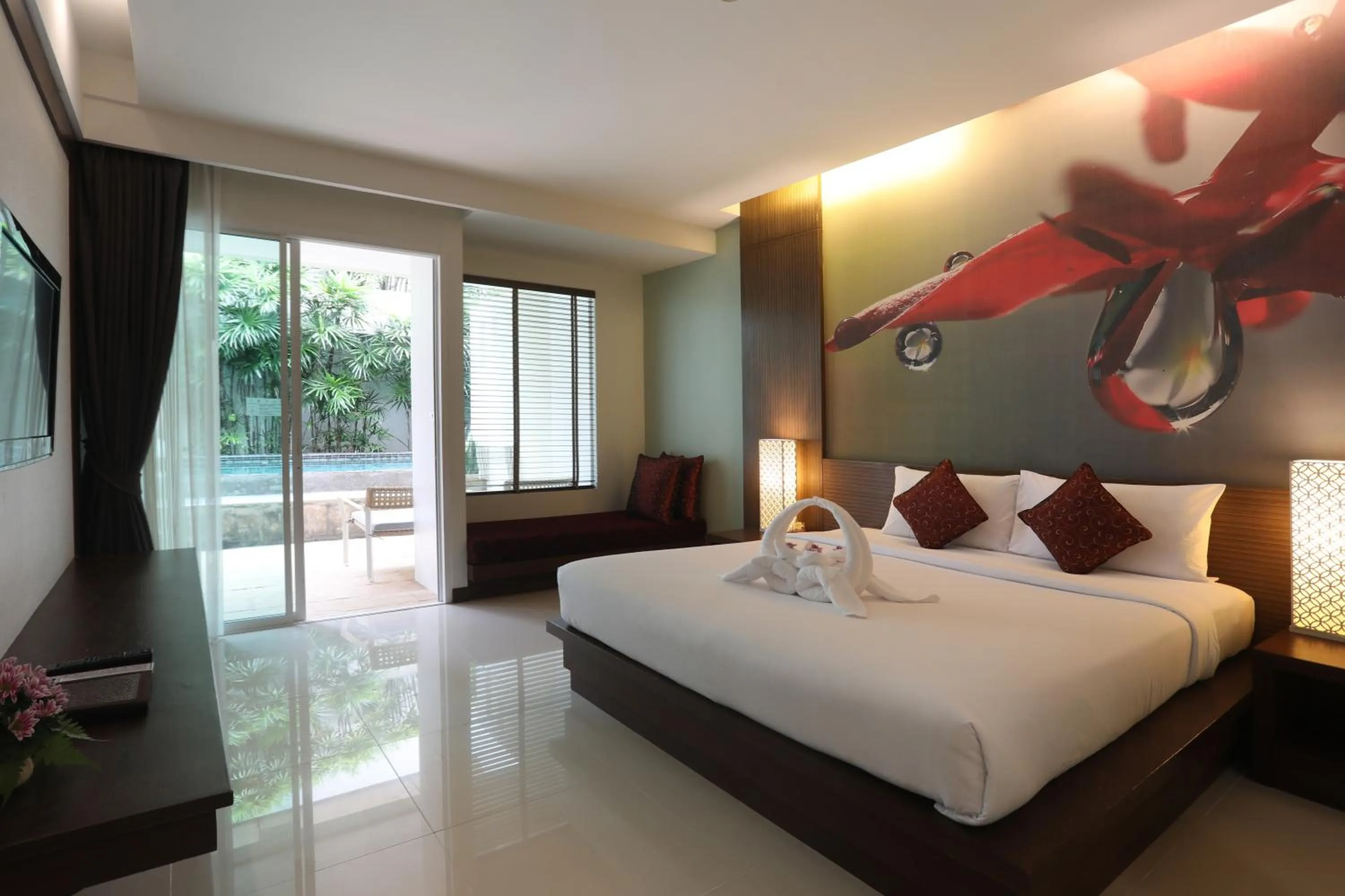 Photo of the whole room, Bed in A2 Pool Resort - SHA Plus