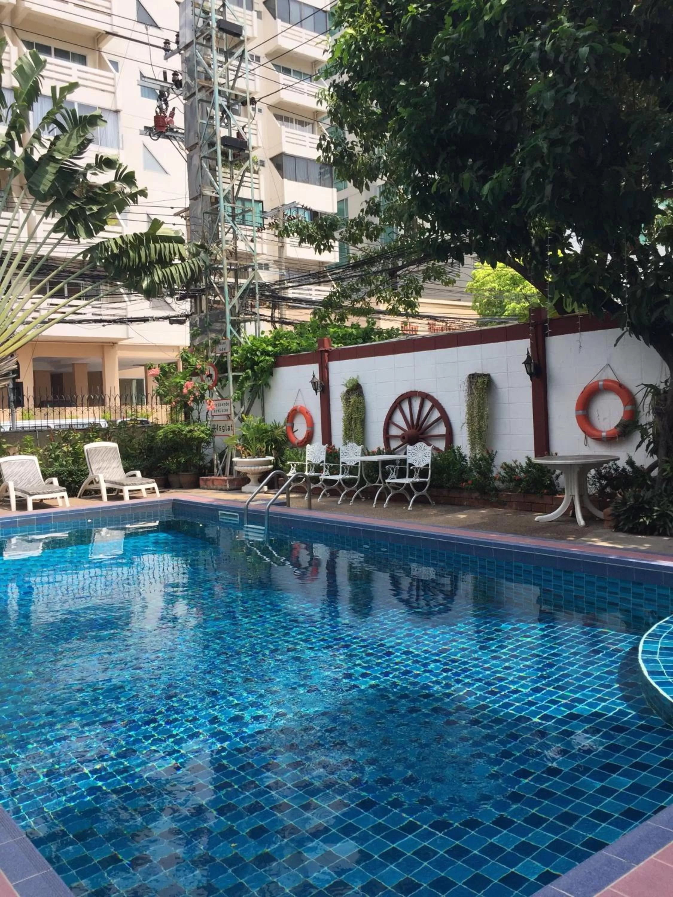 Swimming pool in Stable Lodge - SHA Certified