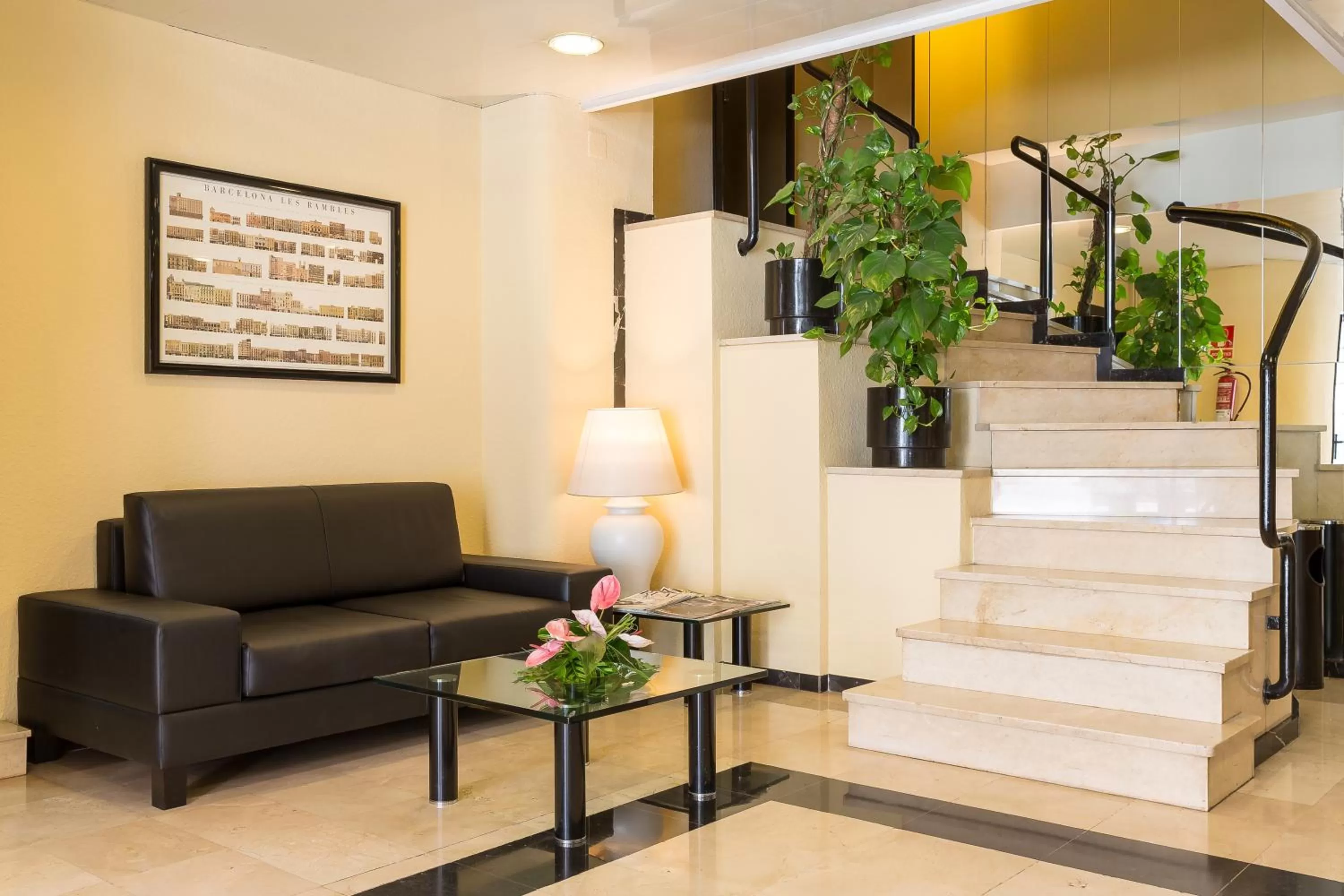 Lobby or reception in Aparthotel Bertrán