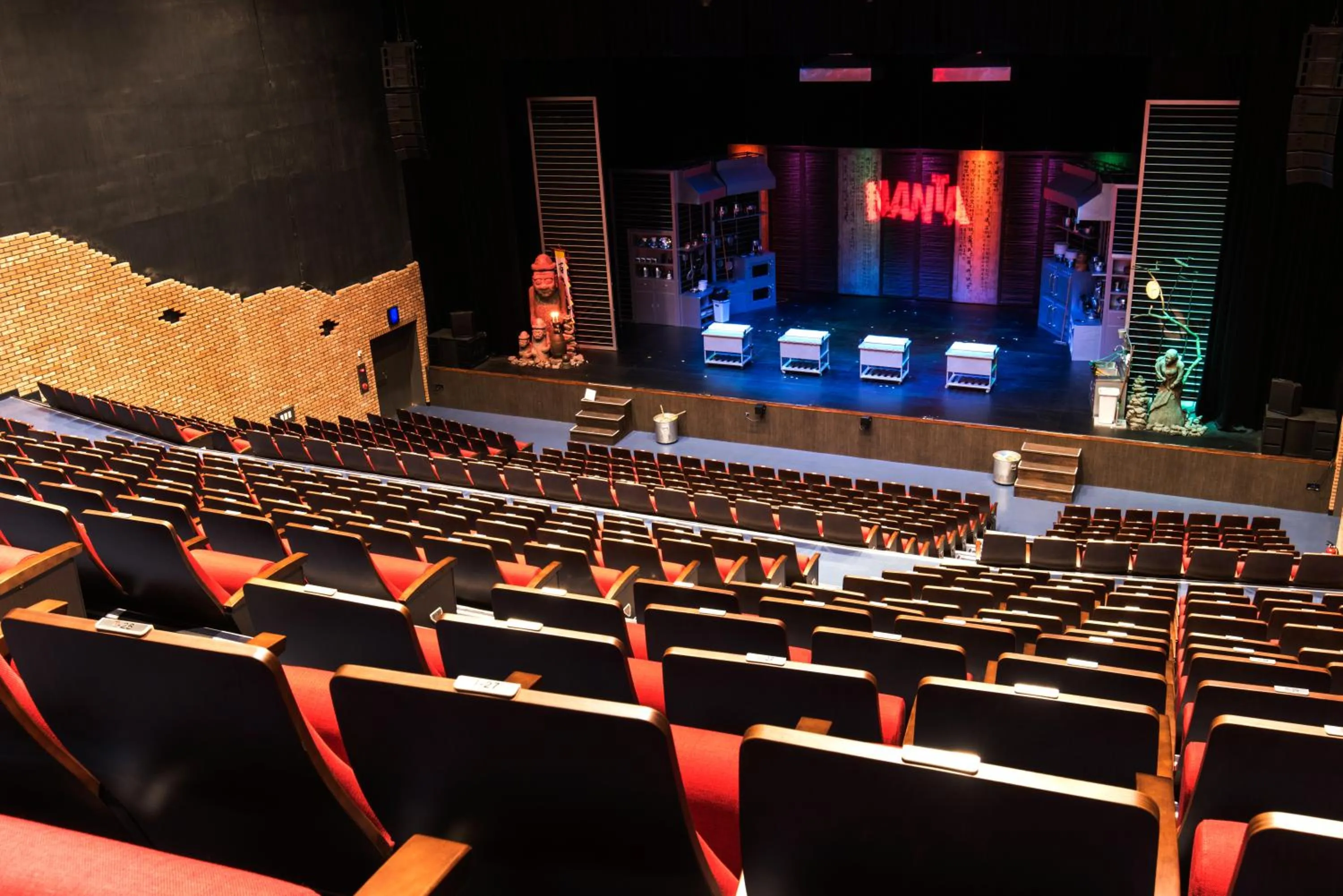 Entertainment in Hotel Nanta Jeju