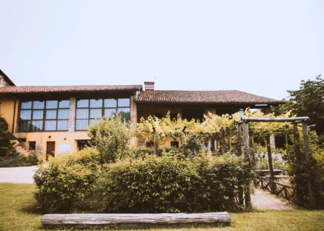 Property building in MARSAM locanda